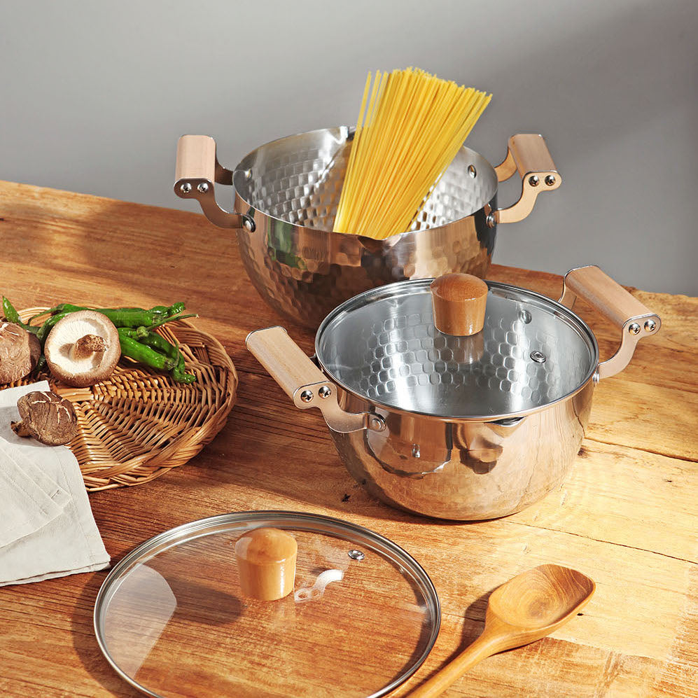 Cucko Double Handle Pot with Lid