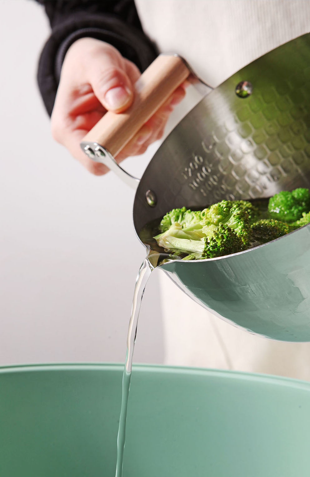 Cucko Double Handle Pot with Lid