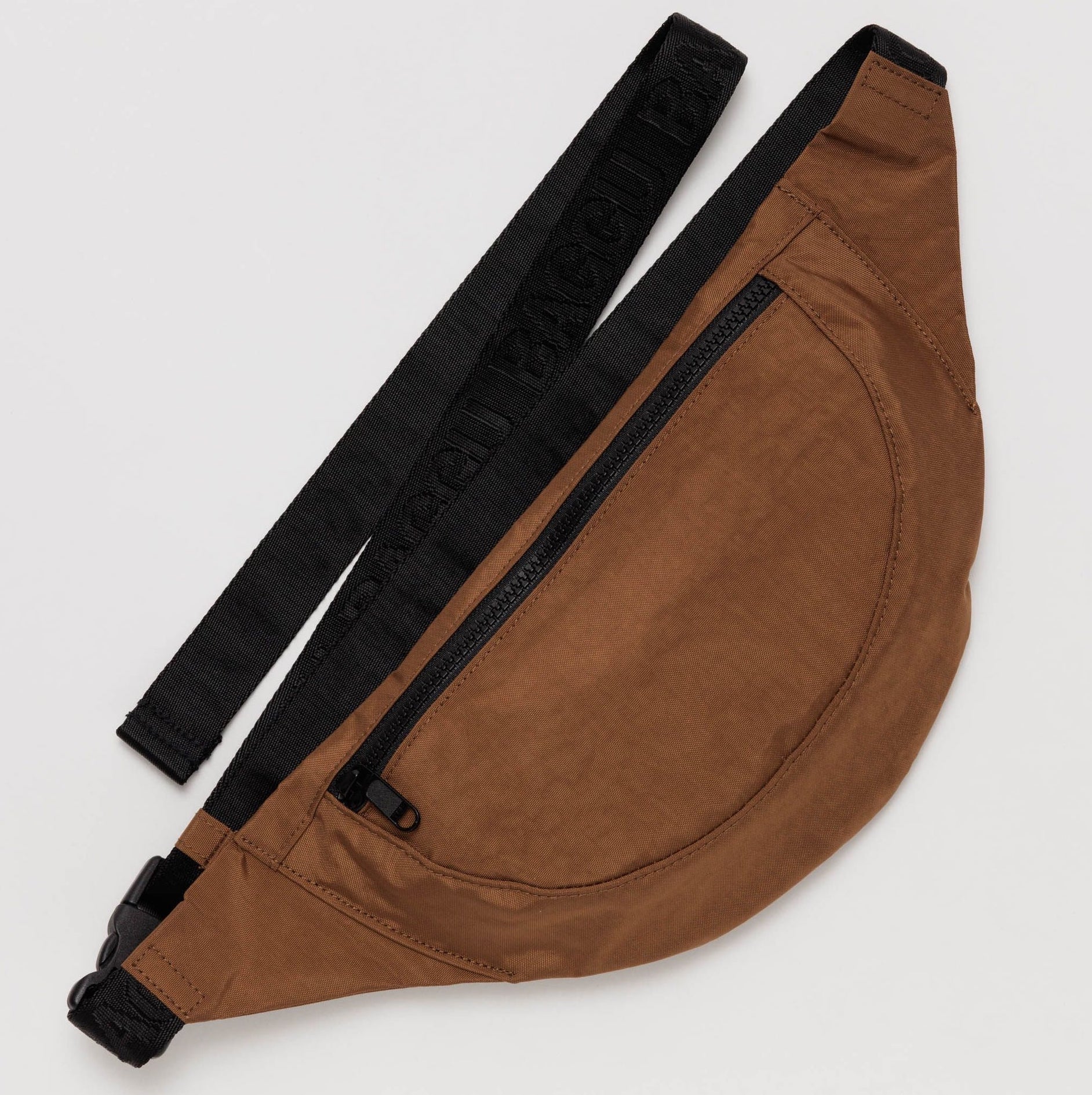 Baggu Crescent Fanny Pack