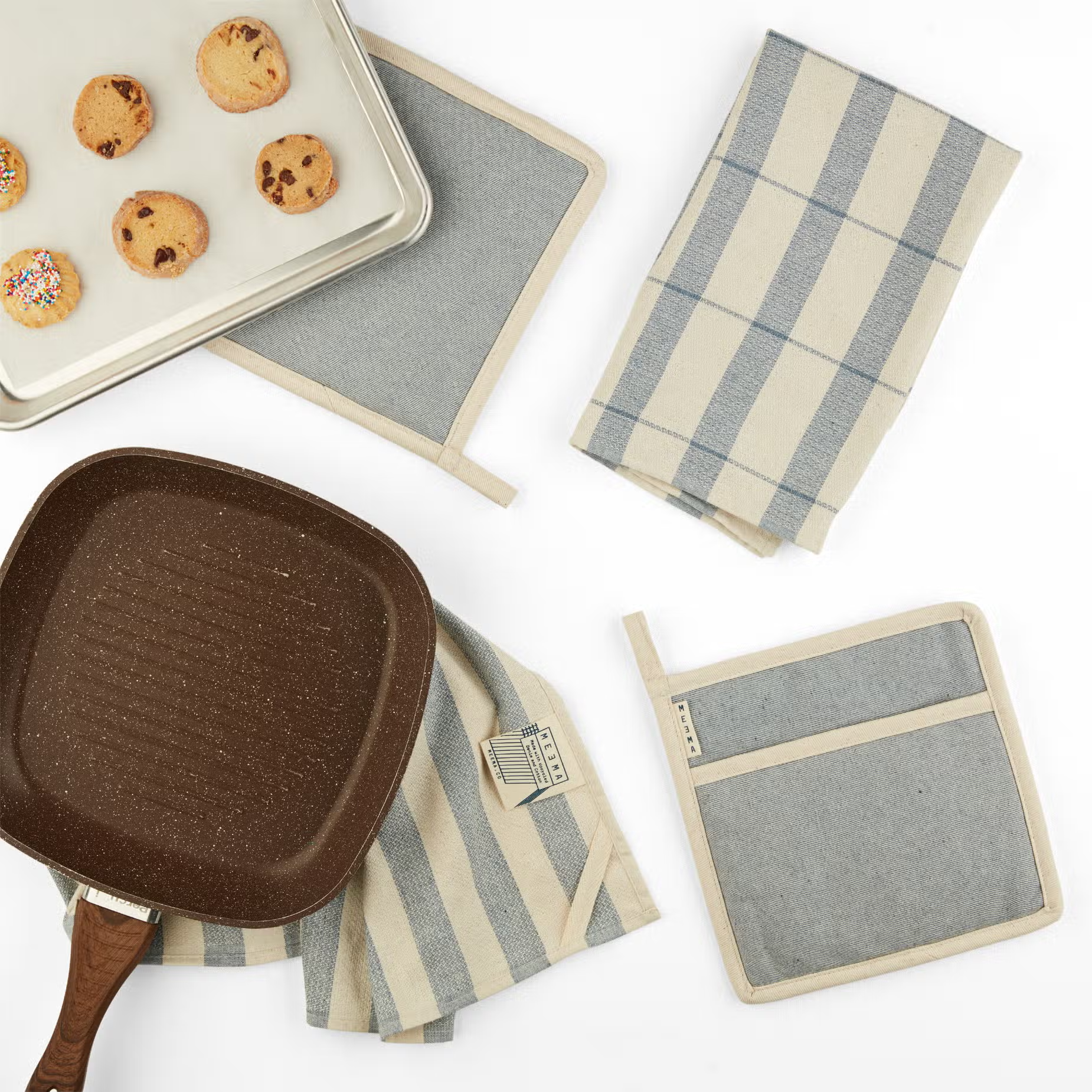 Kitchen Towels and Pot Holder Set (4 pieces)