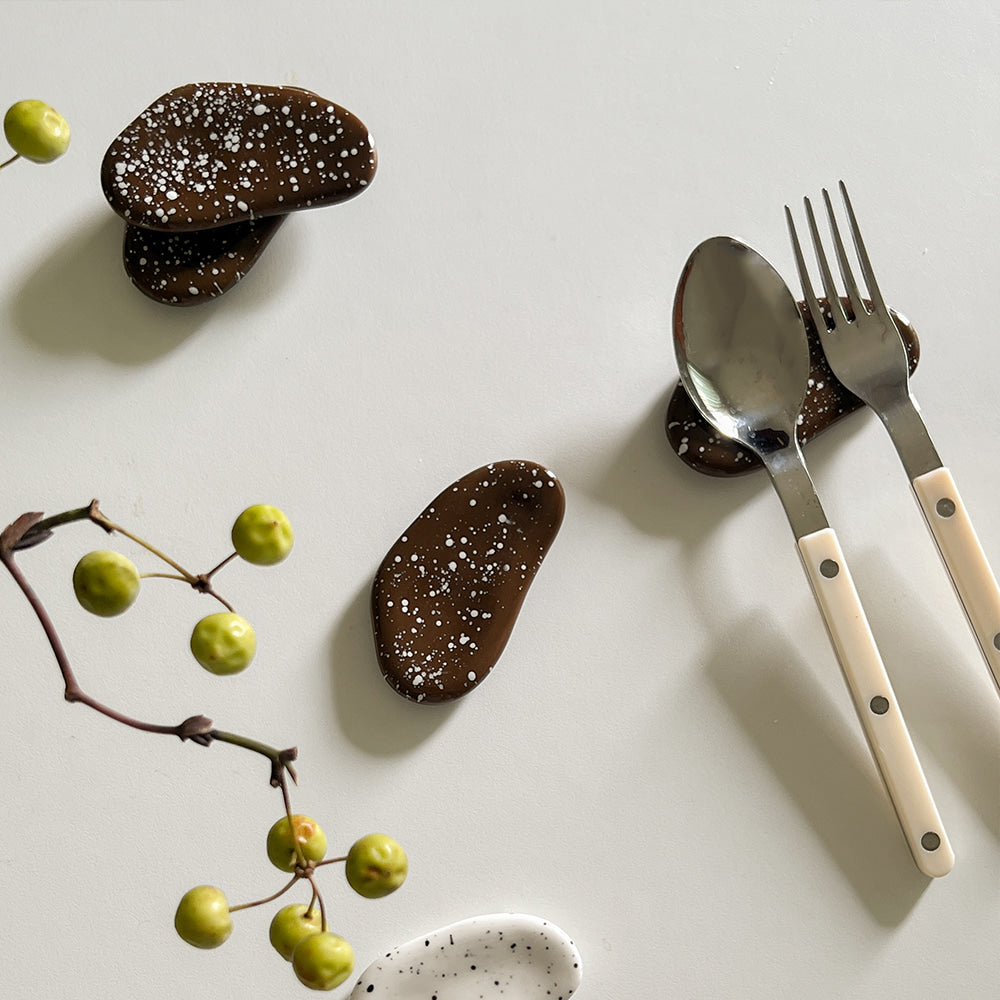 Epok Spoon and Chopstick Rest