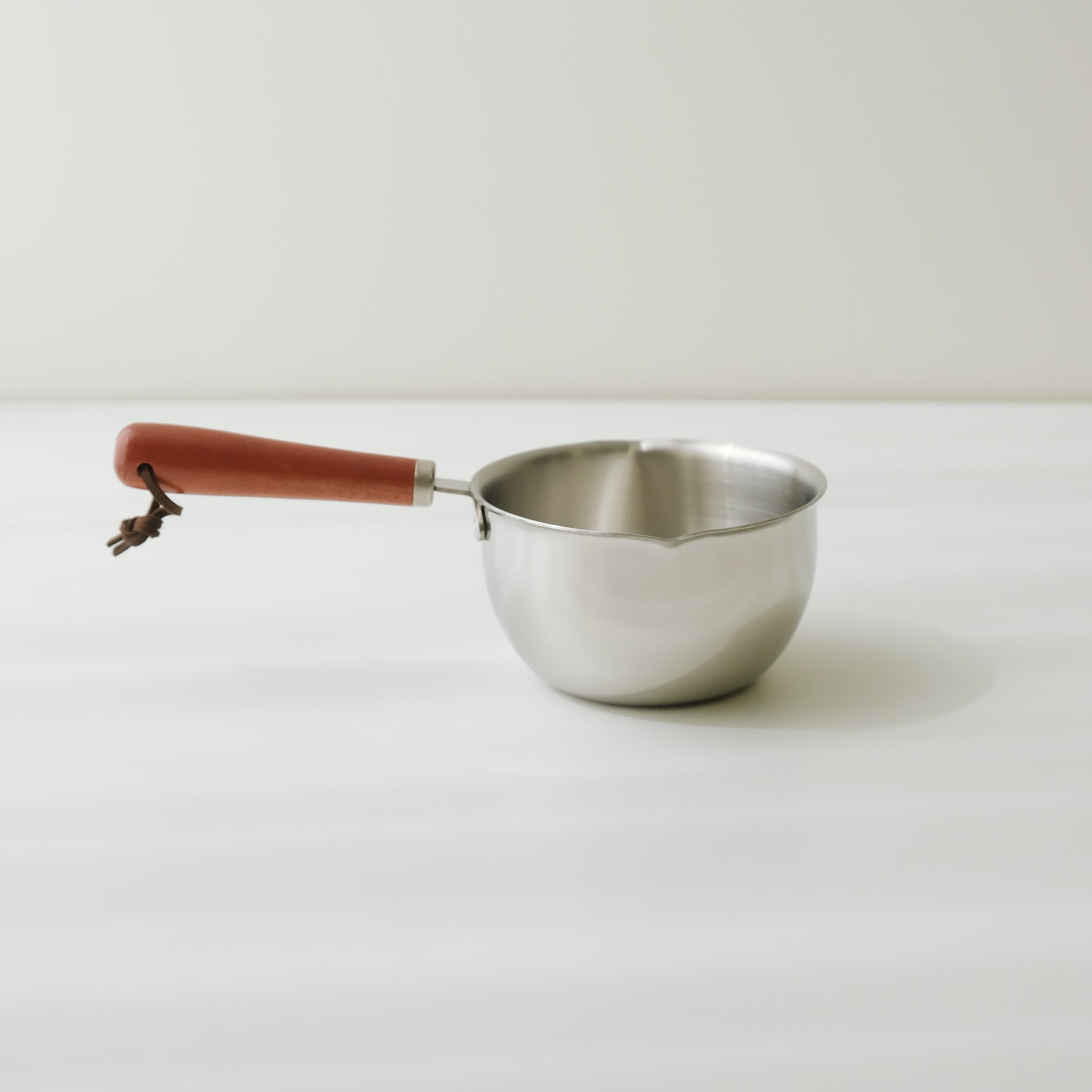 Wood Handle Milk Pan