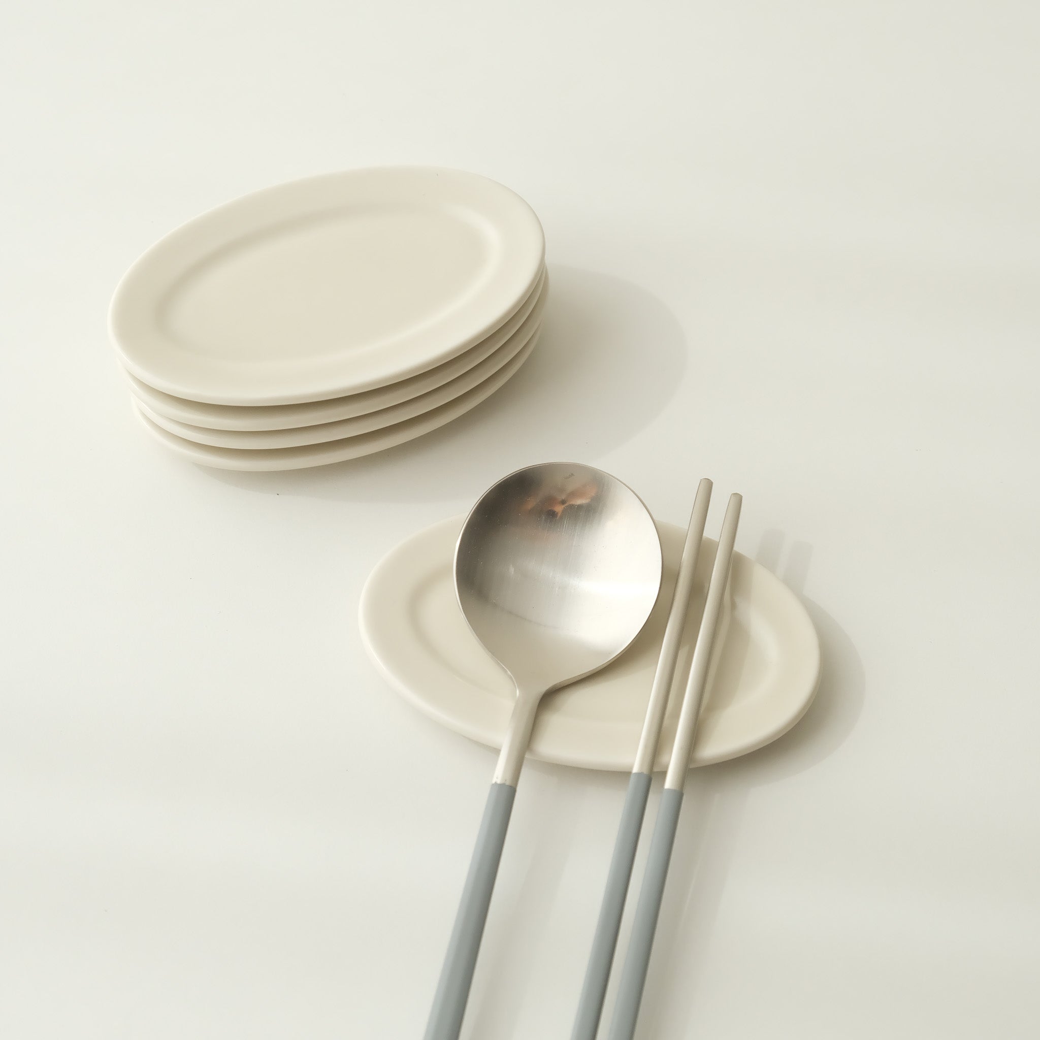 Oval Ceramic Spoon Rest