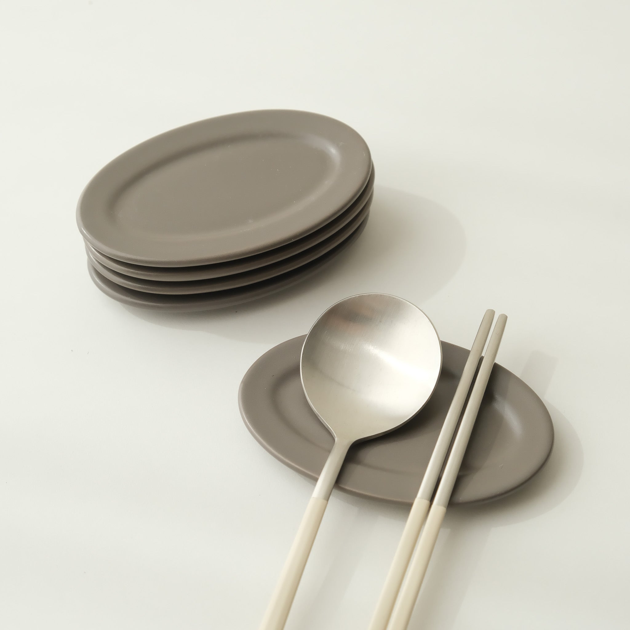 Oval Ceramic Spoon Rest