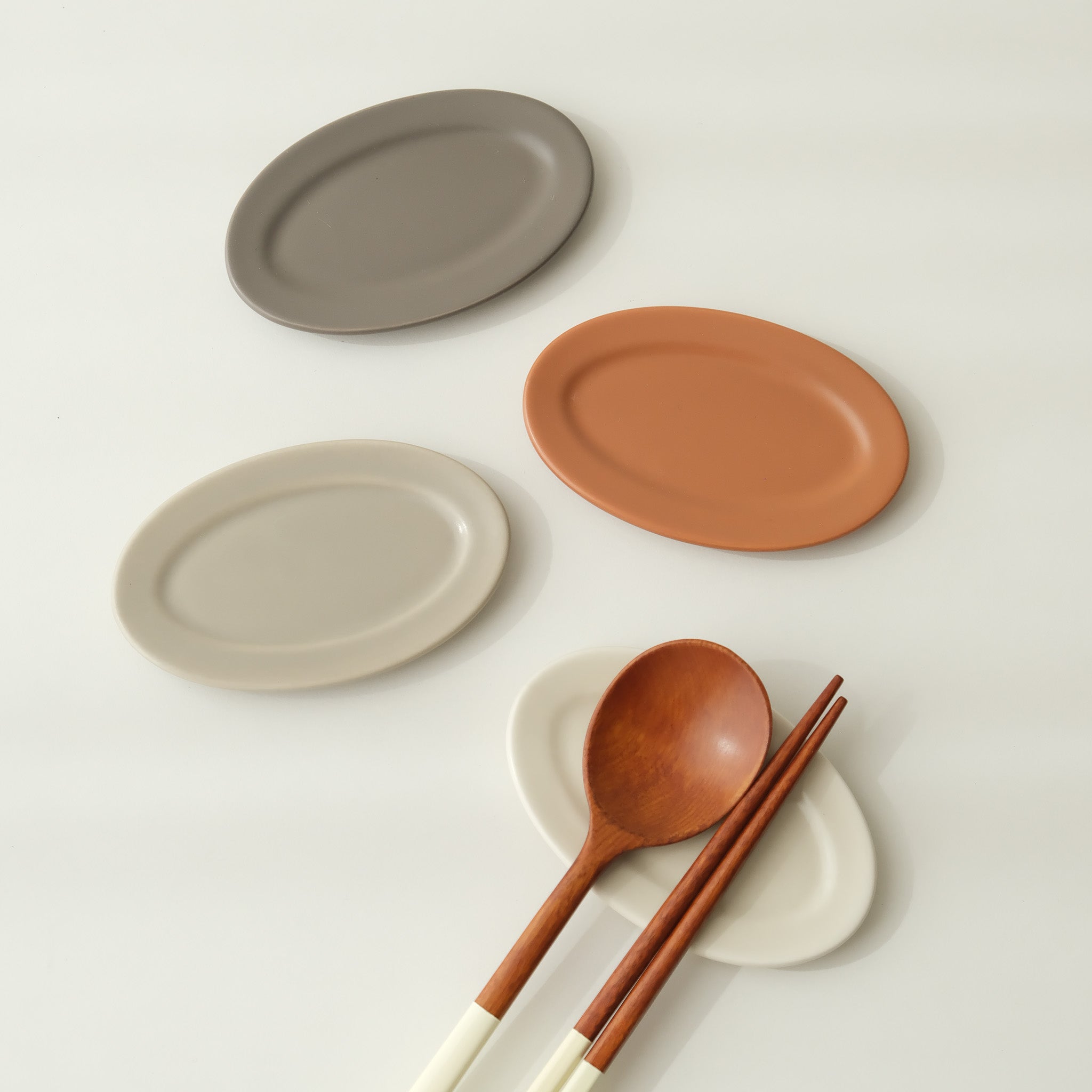 Oval Ceramic Spoon Rest