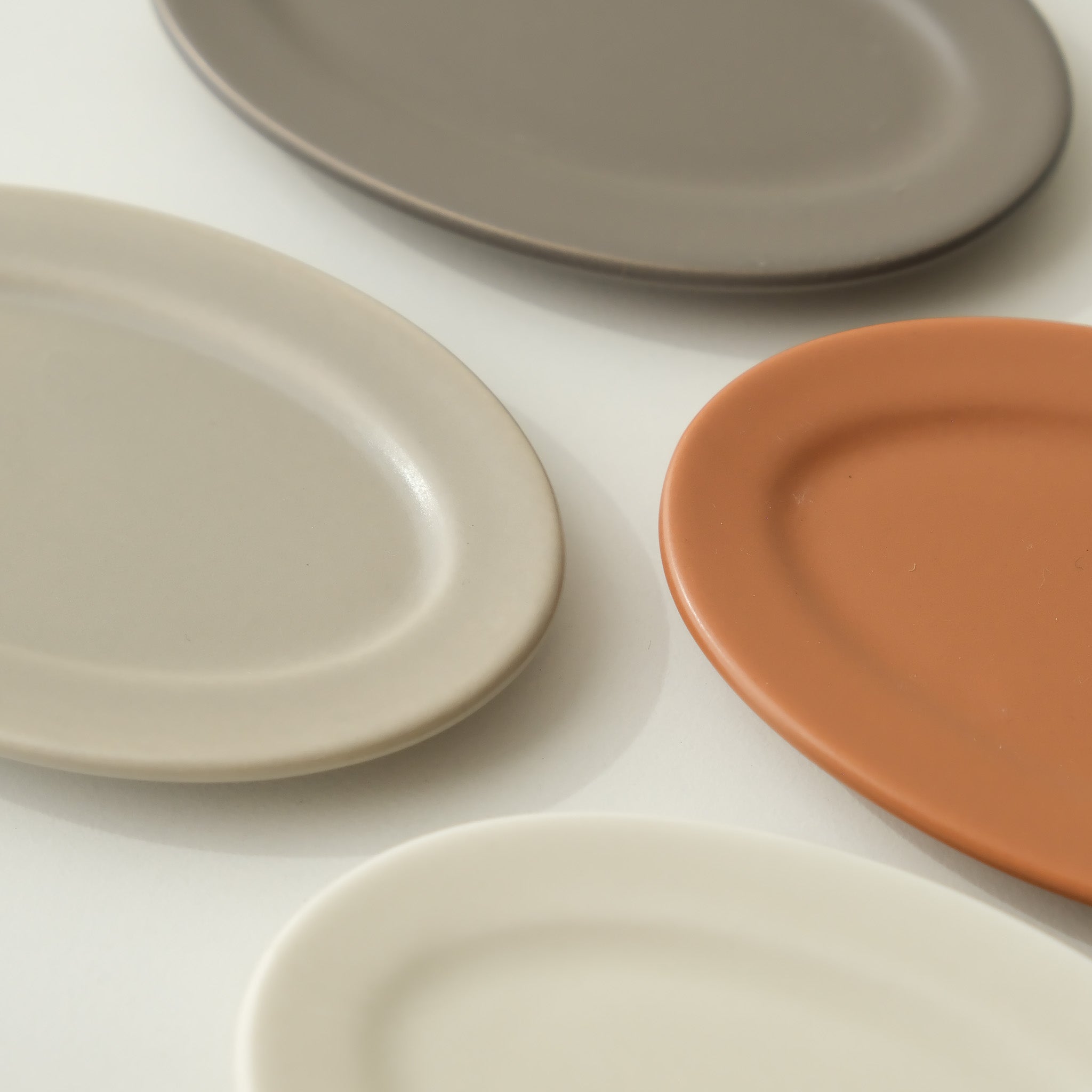 Oval Ceramic Spoon Rest