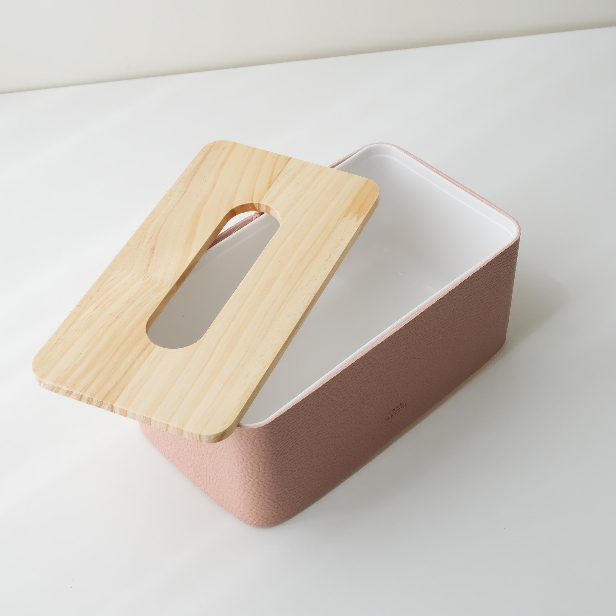 Pantone Tissue Case