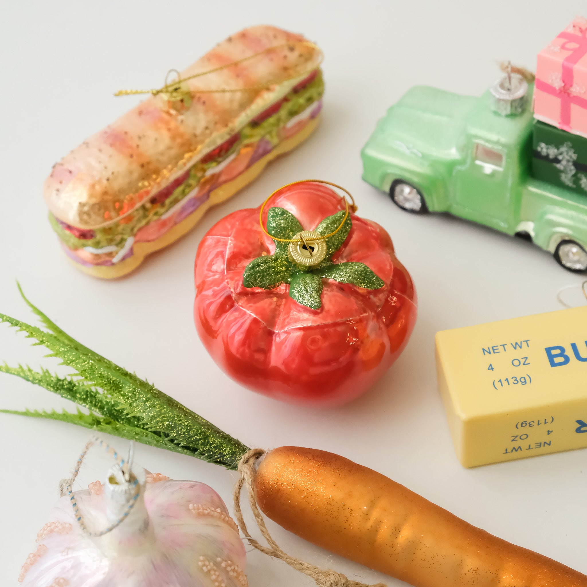 Vintage Heirloom Ornament - Tomato