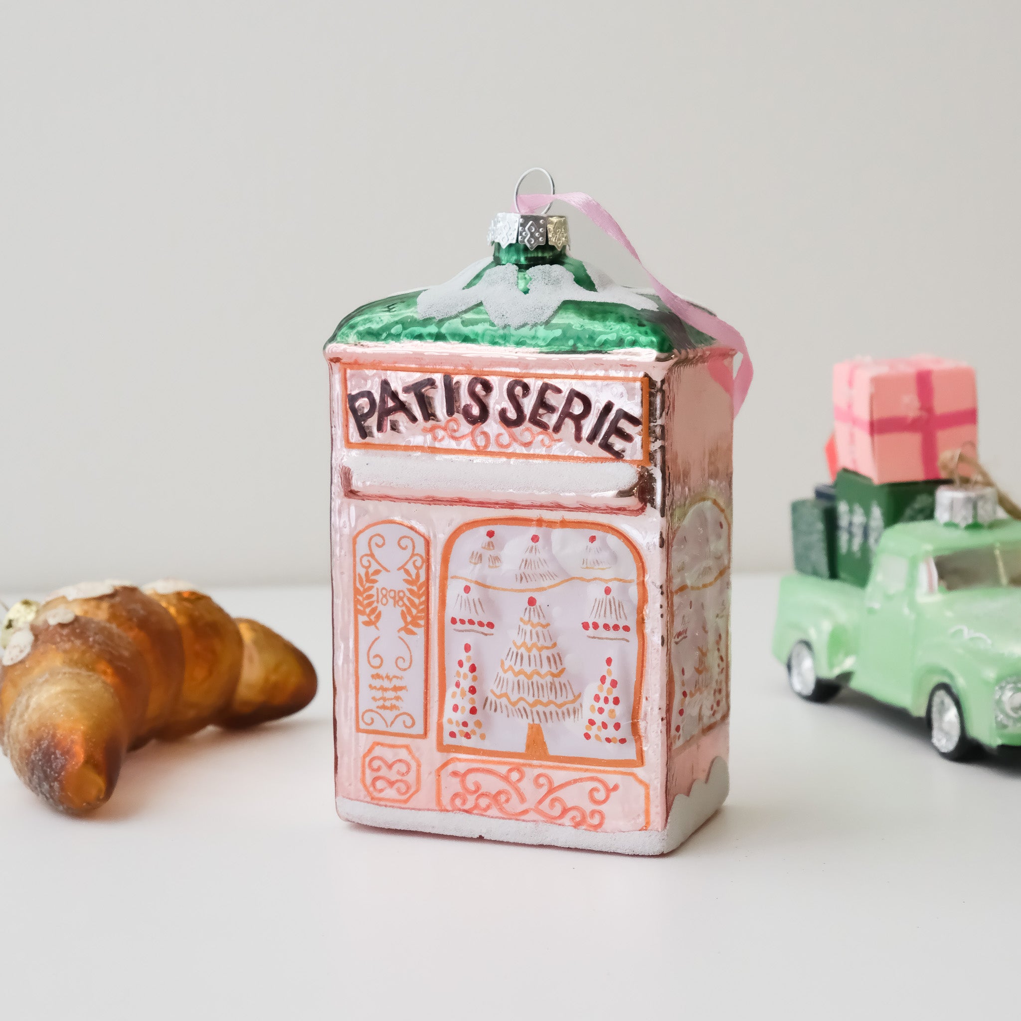 Vintage Heirloom Ornament - Patisserie Shop