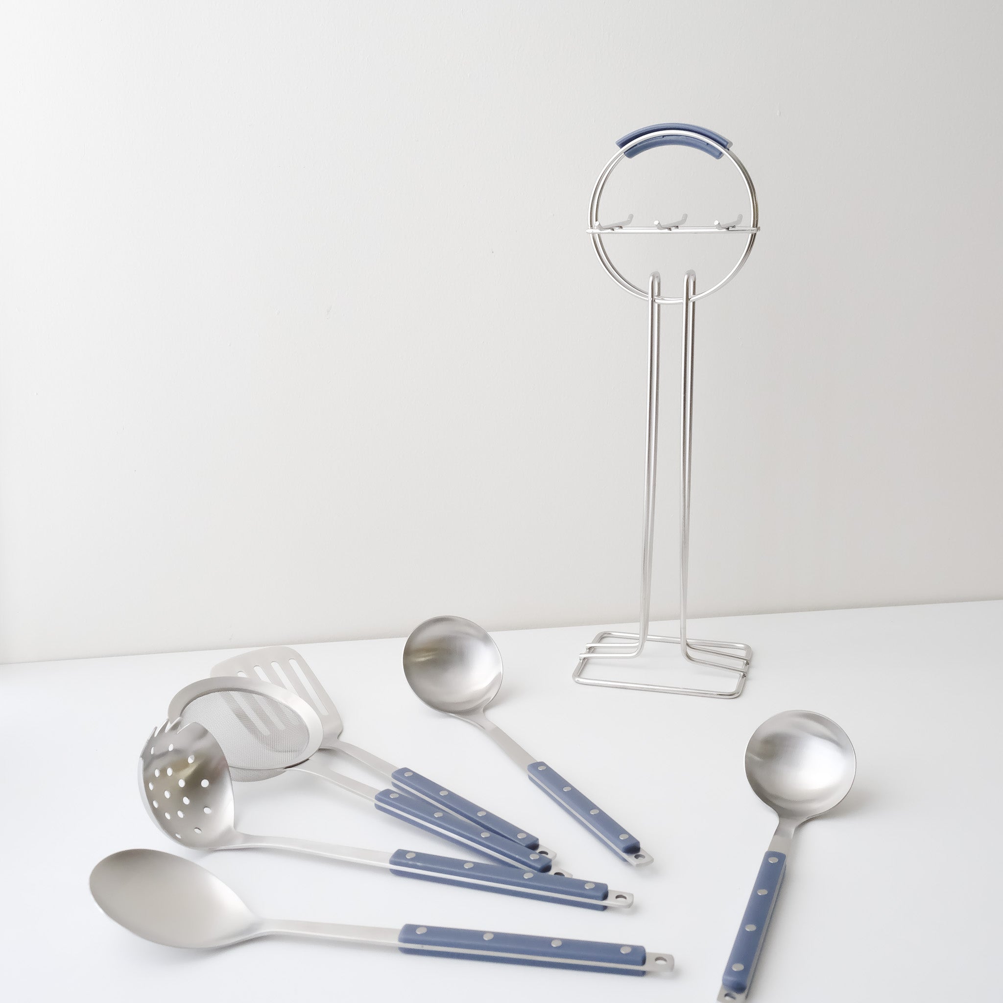 Bistro Cooking Tools (7 Options) - Dusty Blue