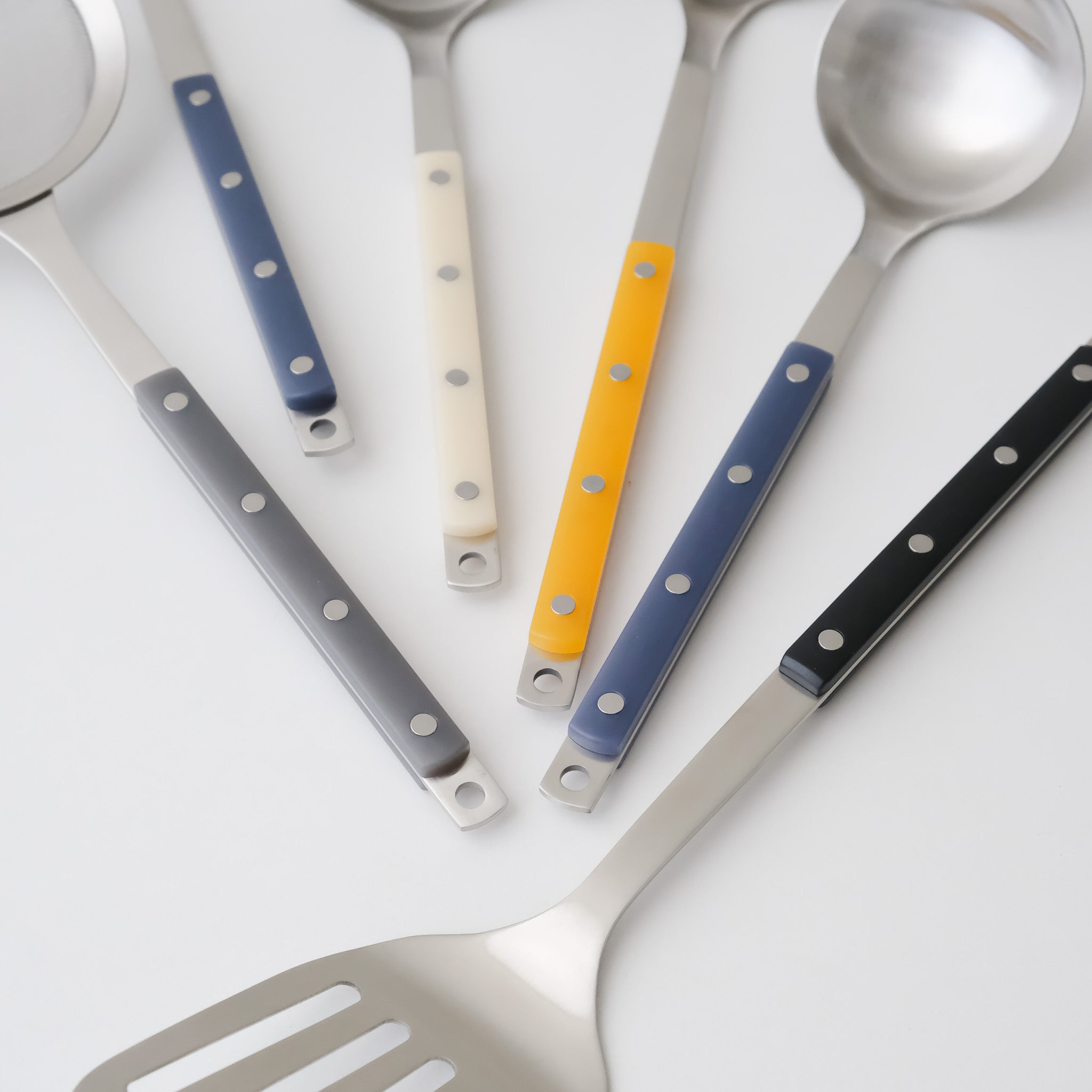 Bistro Cooking Tools (7 Options) - Dusty Blue