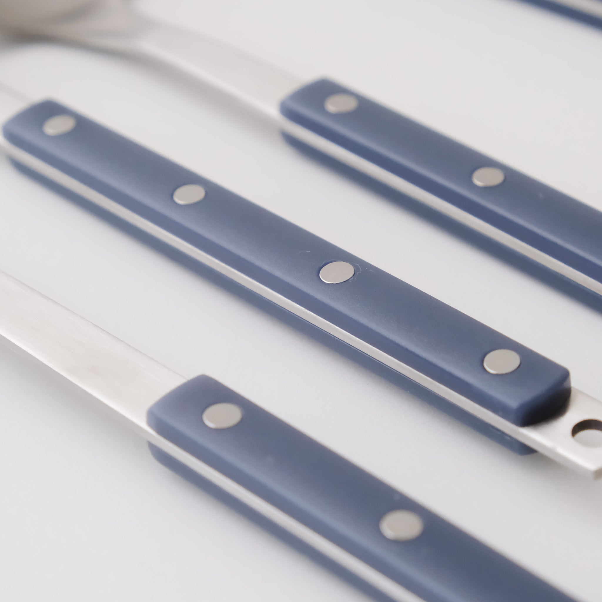 Bistro Cooking Tools (7 Options) - Dusty Blue