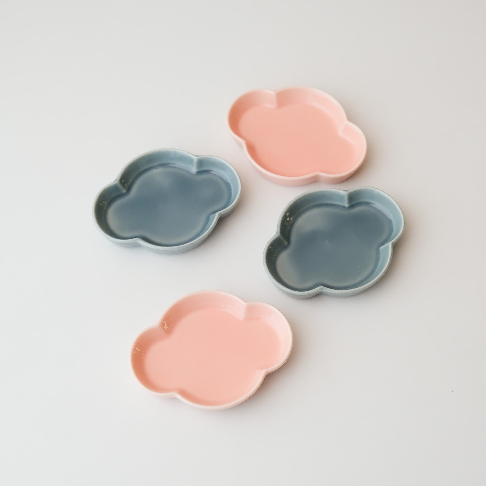 Mini Cloud Dish