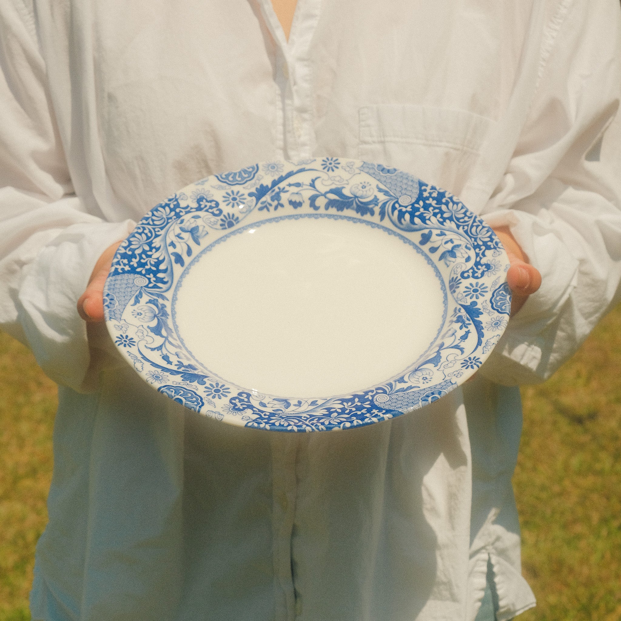 Brocato Dinner Plate