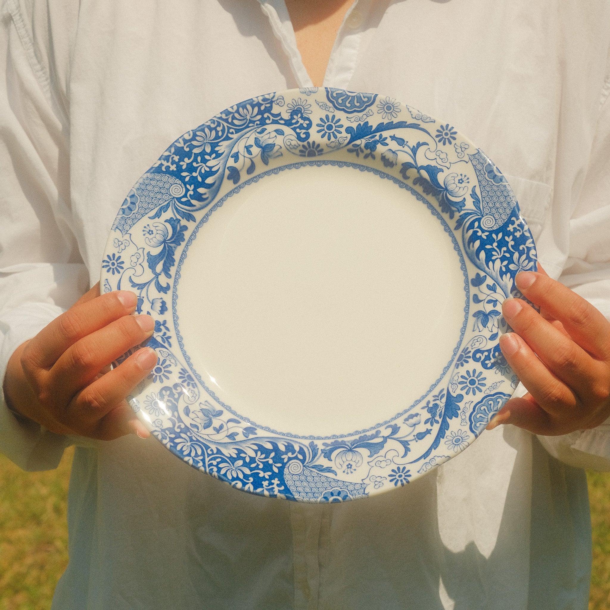 Brocato Dinner Plate