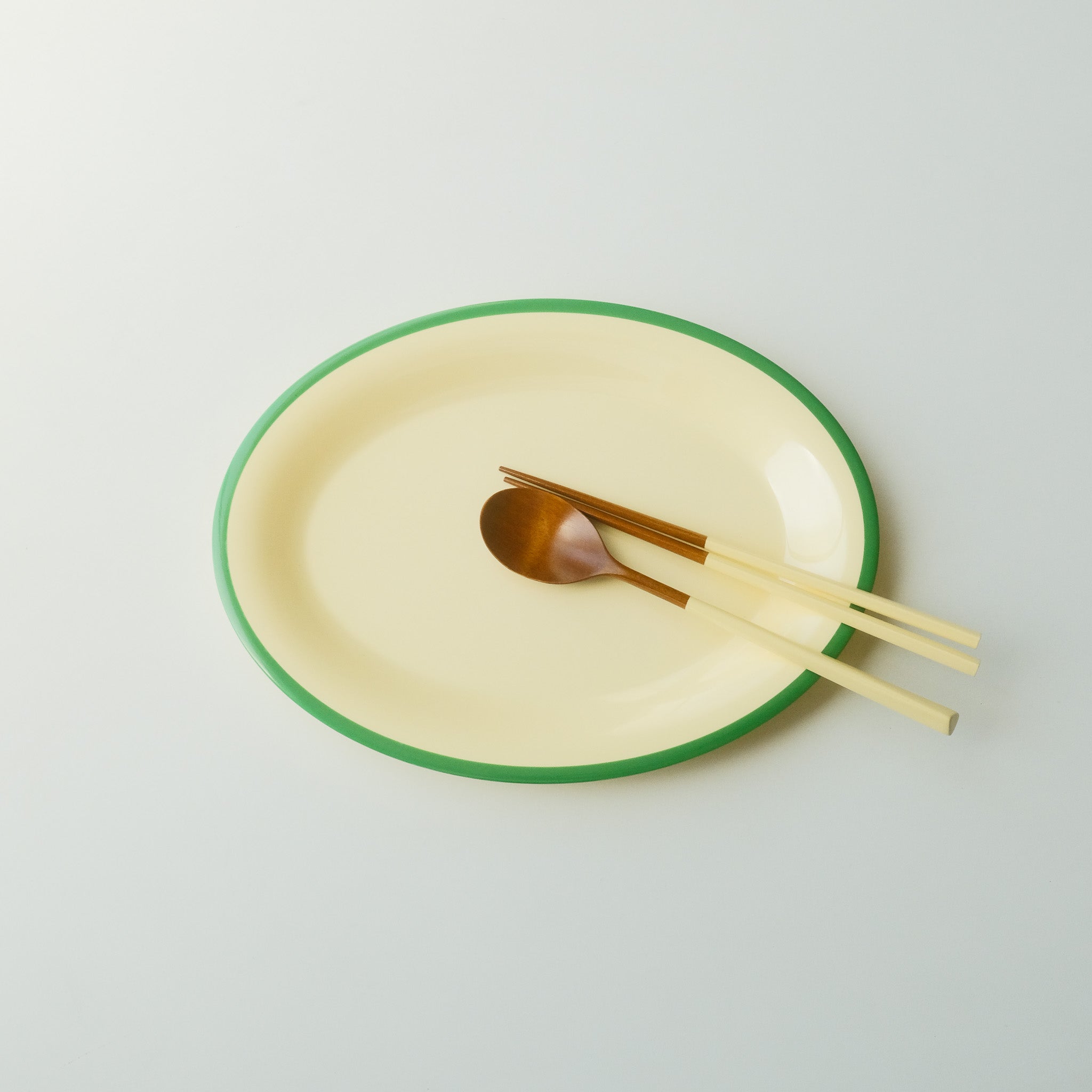 Awaken Melamine Avocado Rim - Oval Plate