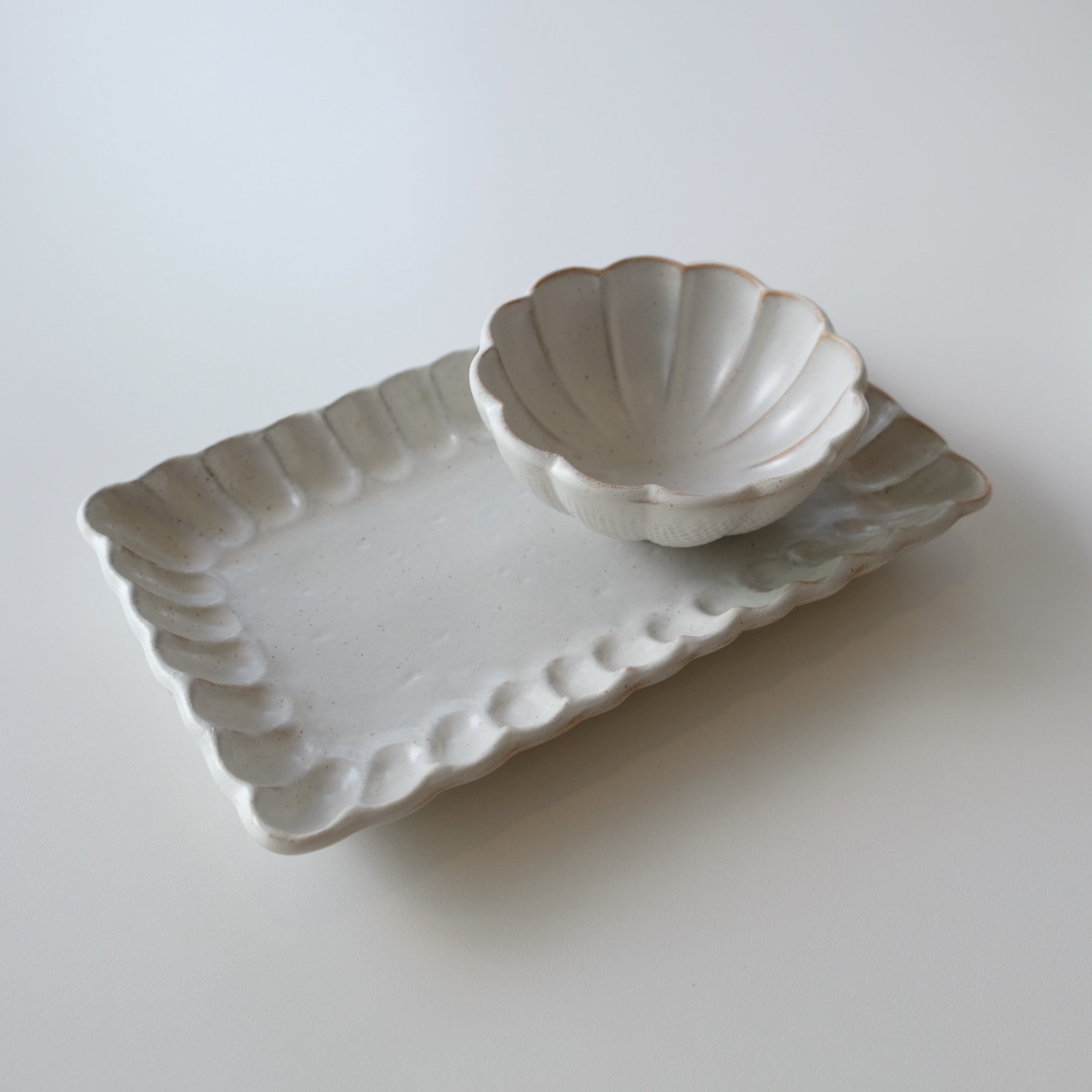 Shinogi Flower Rectangle / Square Plate