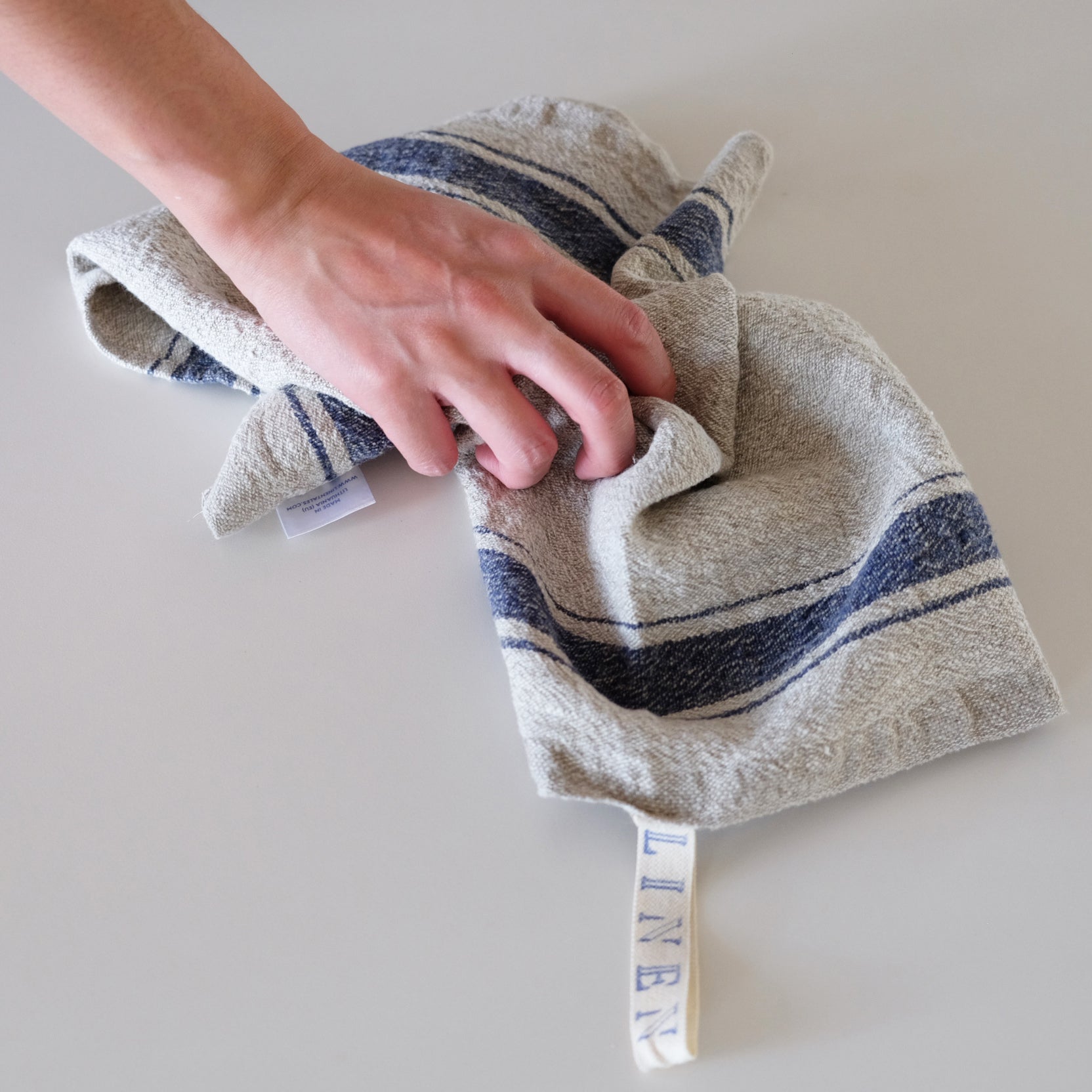 Vintage Style Linen Kitchen Towel (6 Colors)