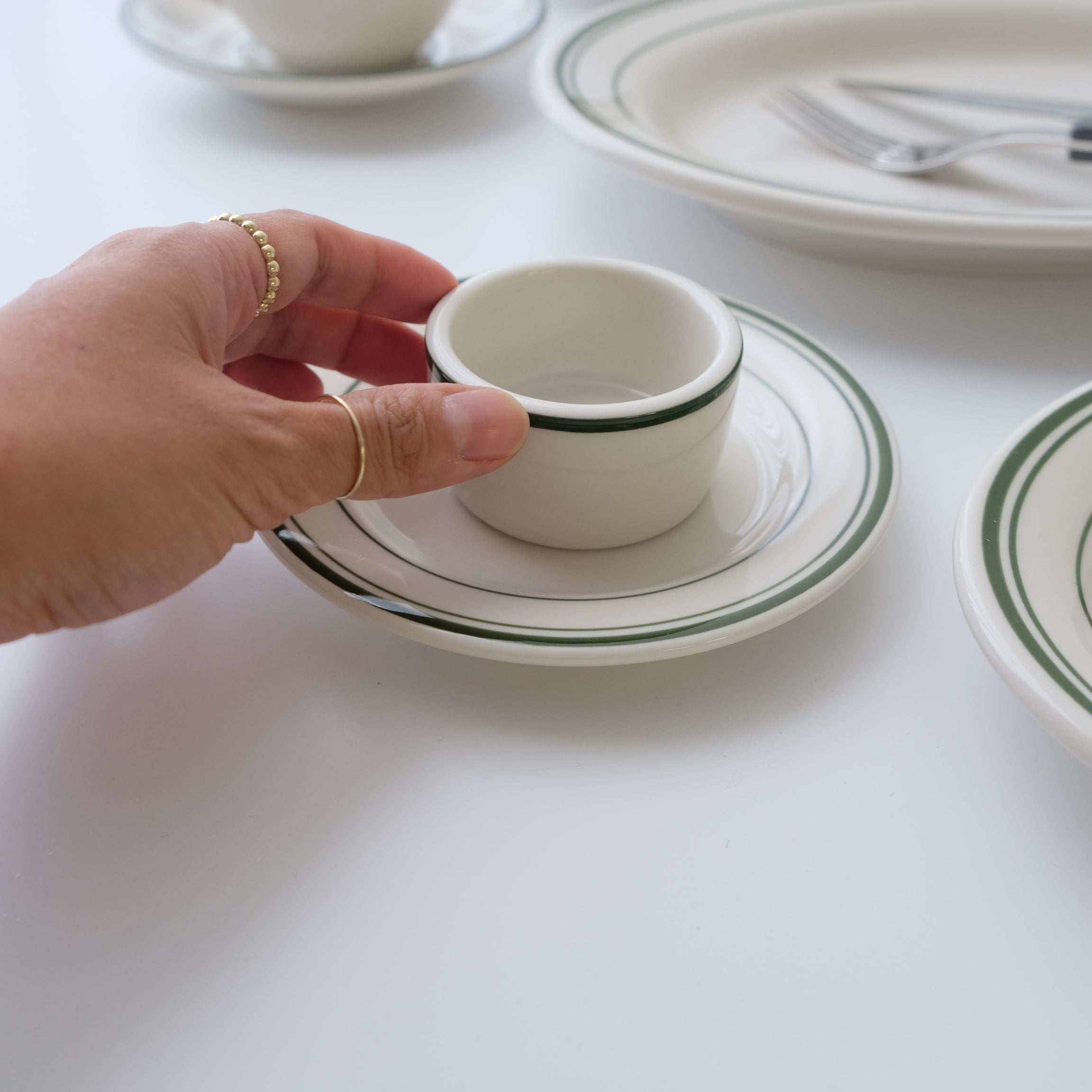 TUXTON Green Bay Sauce Bowl