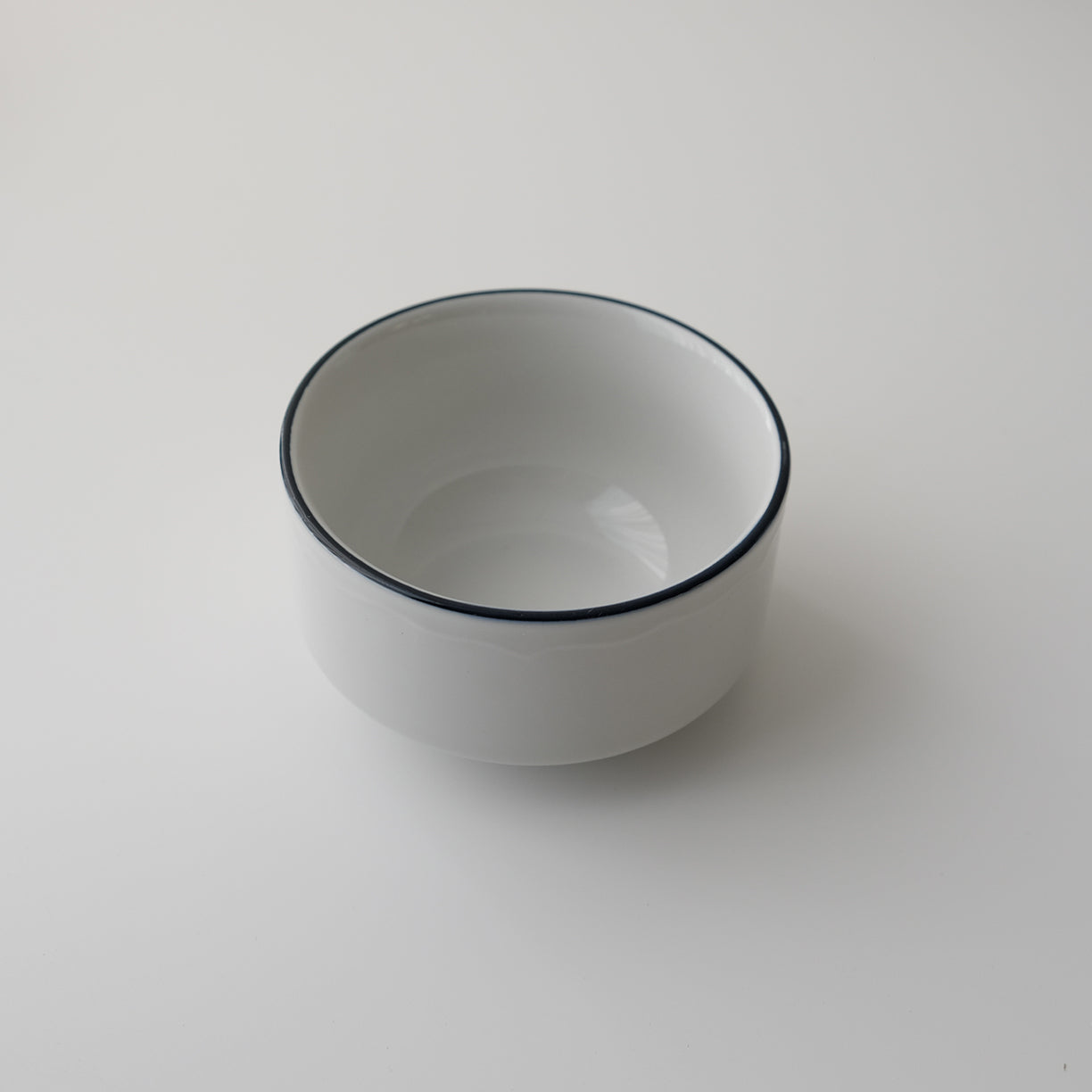 TUXTON Charleston Bowl
