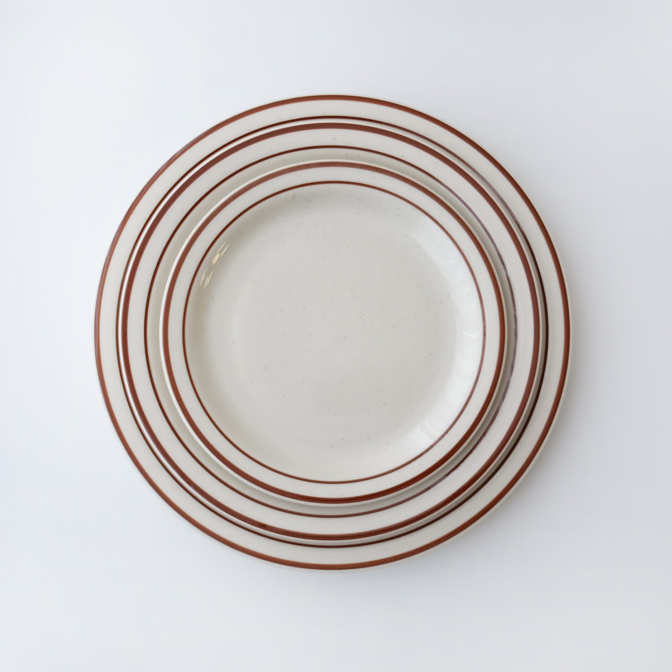 TUXTON Bahama Plate (3 Sizes)