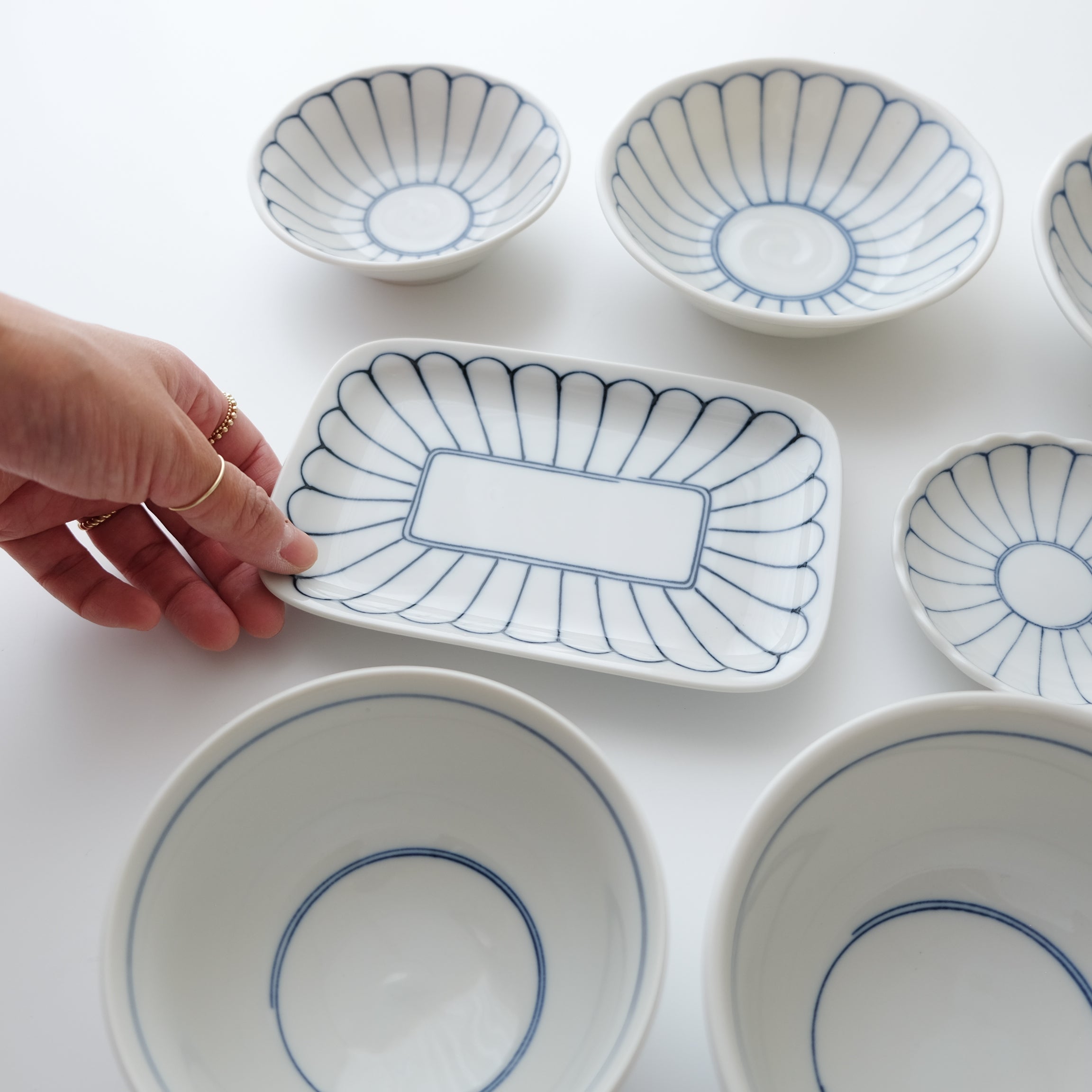 Lotus Rectangle Plate
