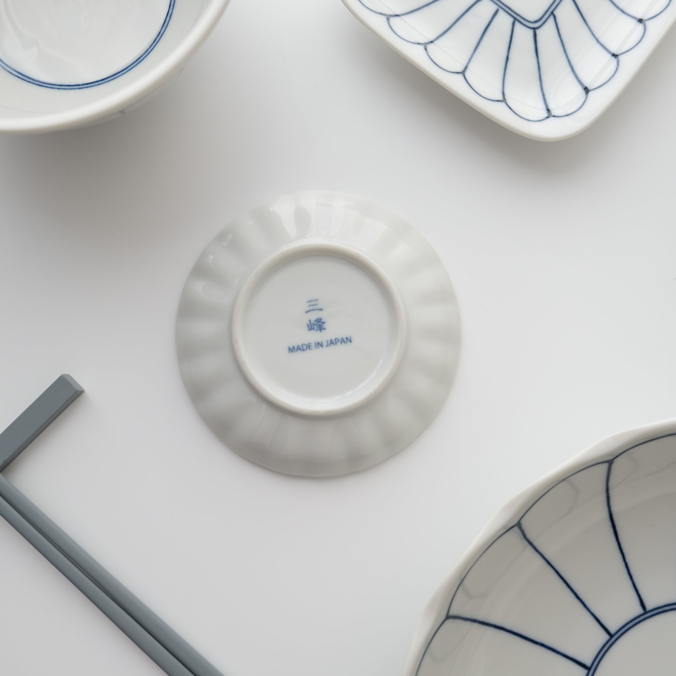 Lotus Sauce Plate