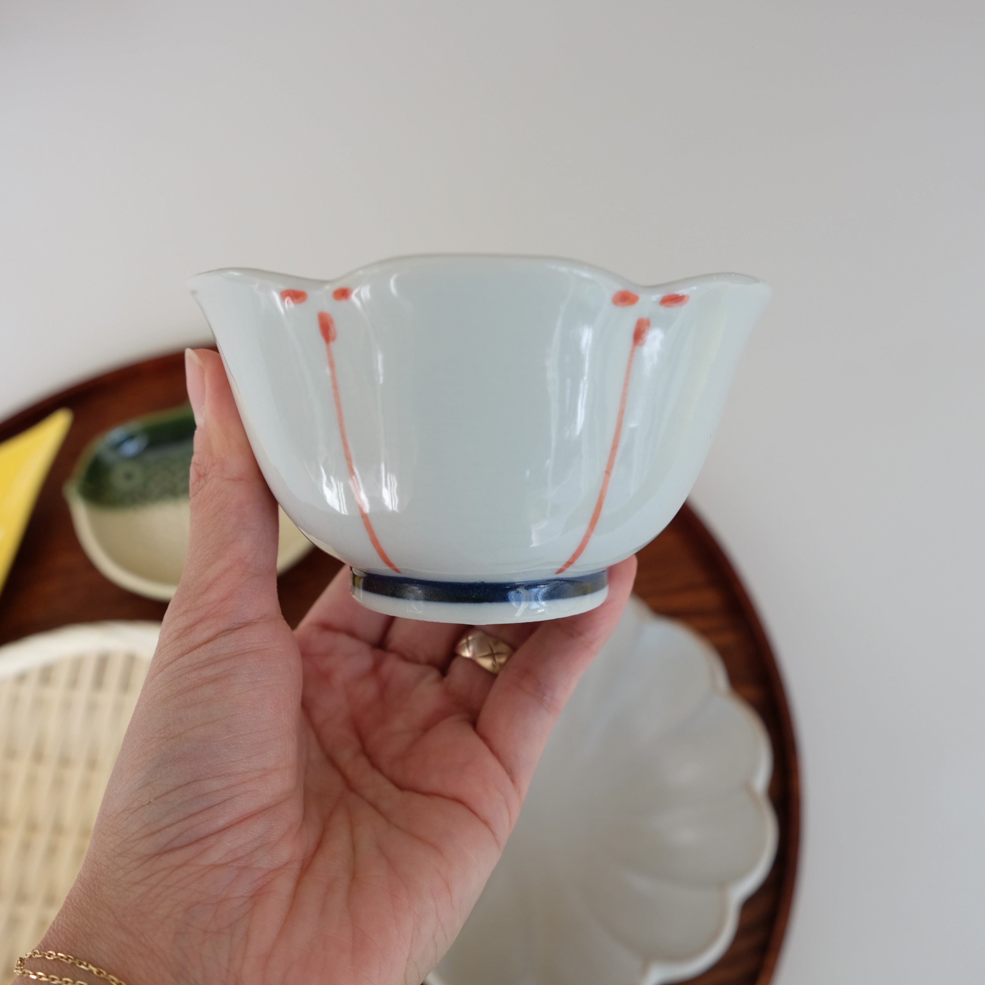 Tulip Dish (2 Colors)