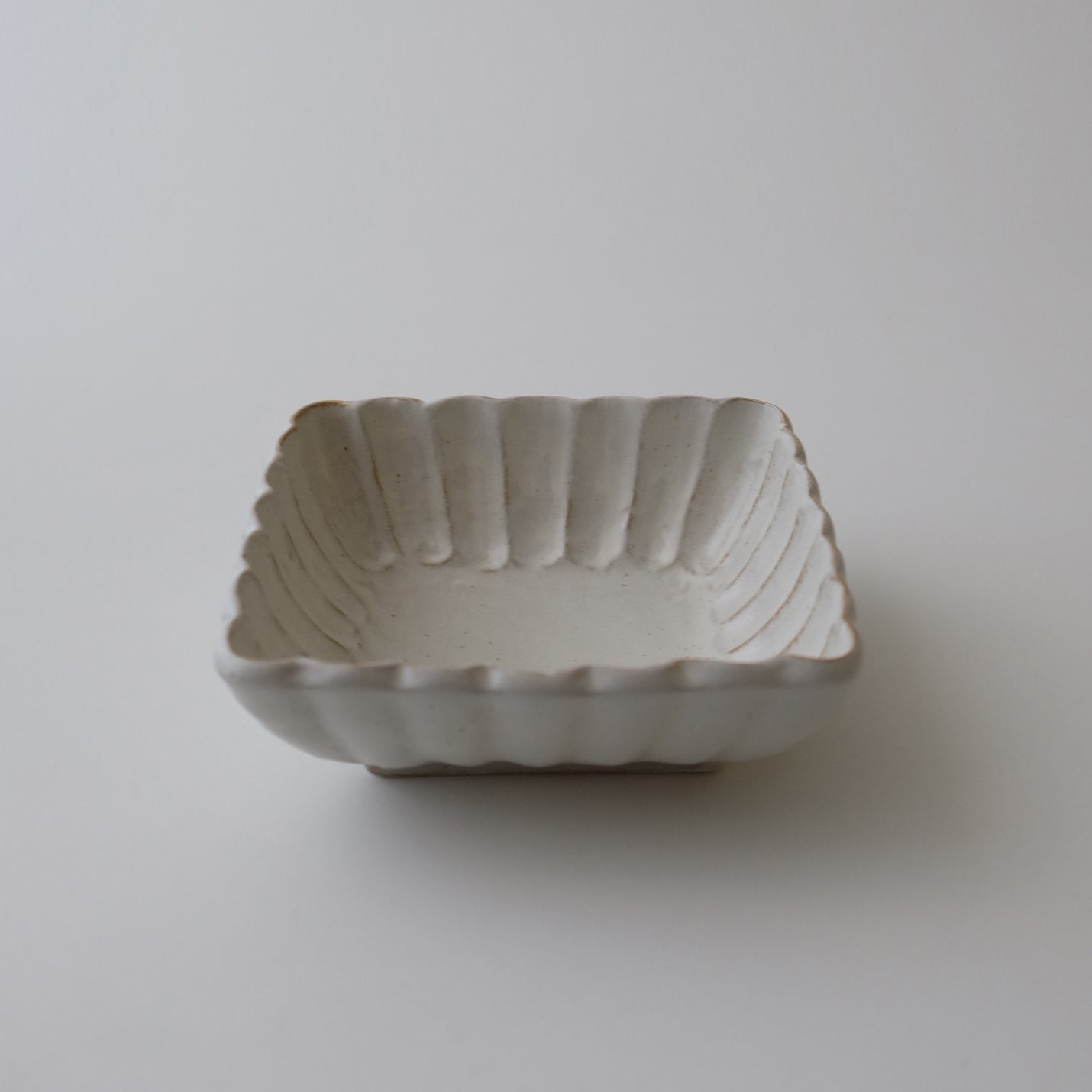 Shinogi Flower Rectangle Bowl