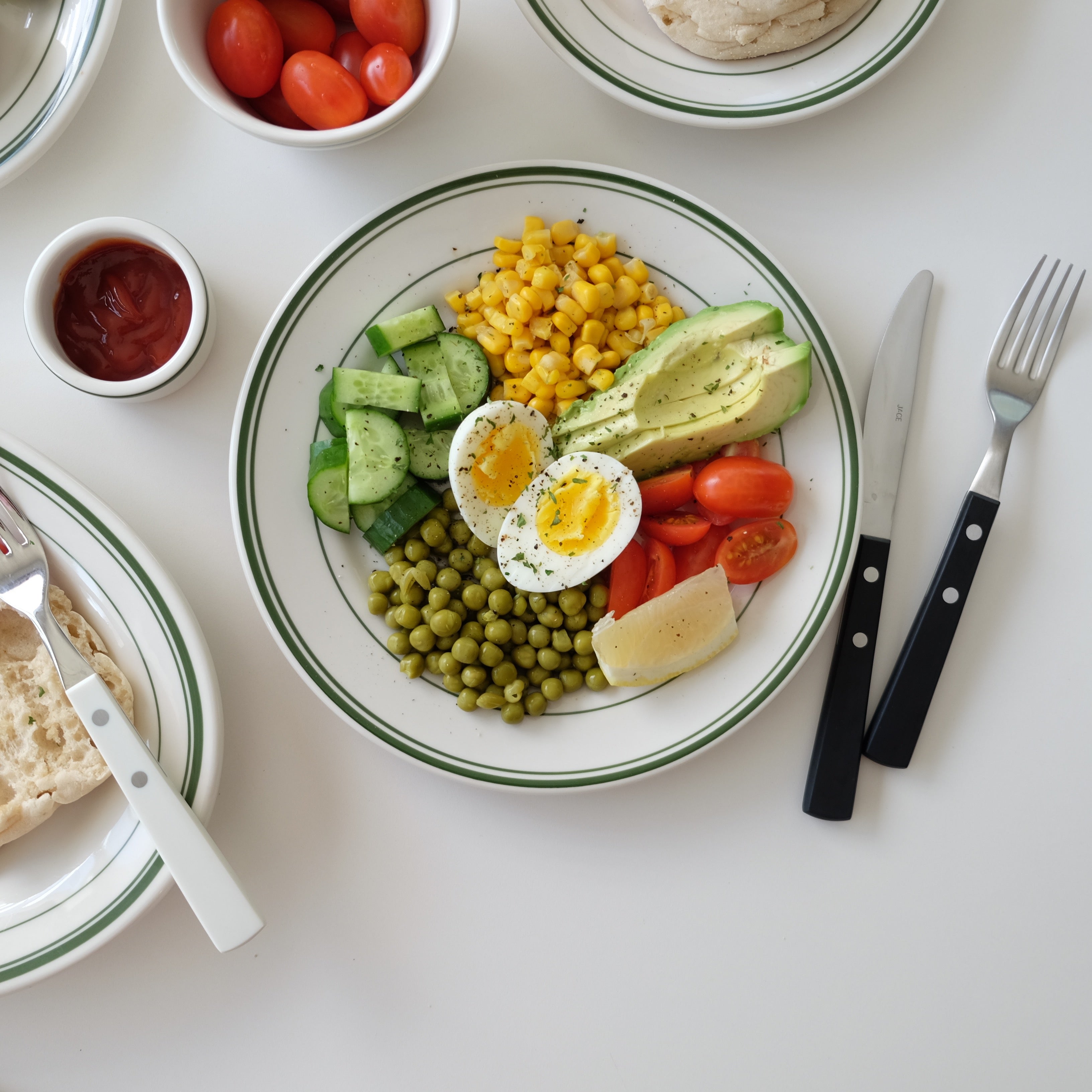 TUXTON Green Bay Plates (4 Sizes)