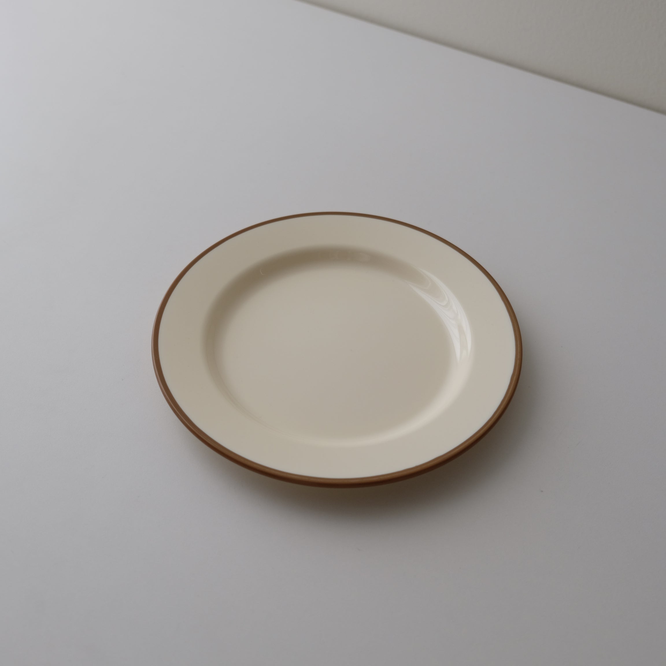 Awaken Melamine Brown Sugar Rim - Plate (2 sizes)