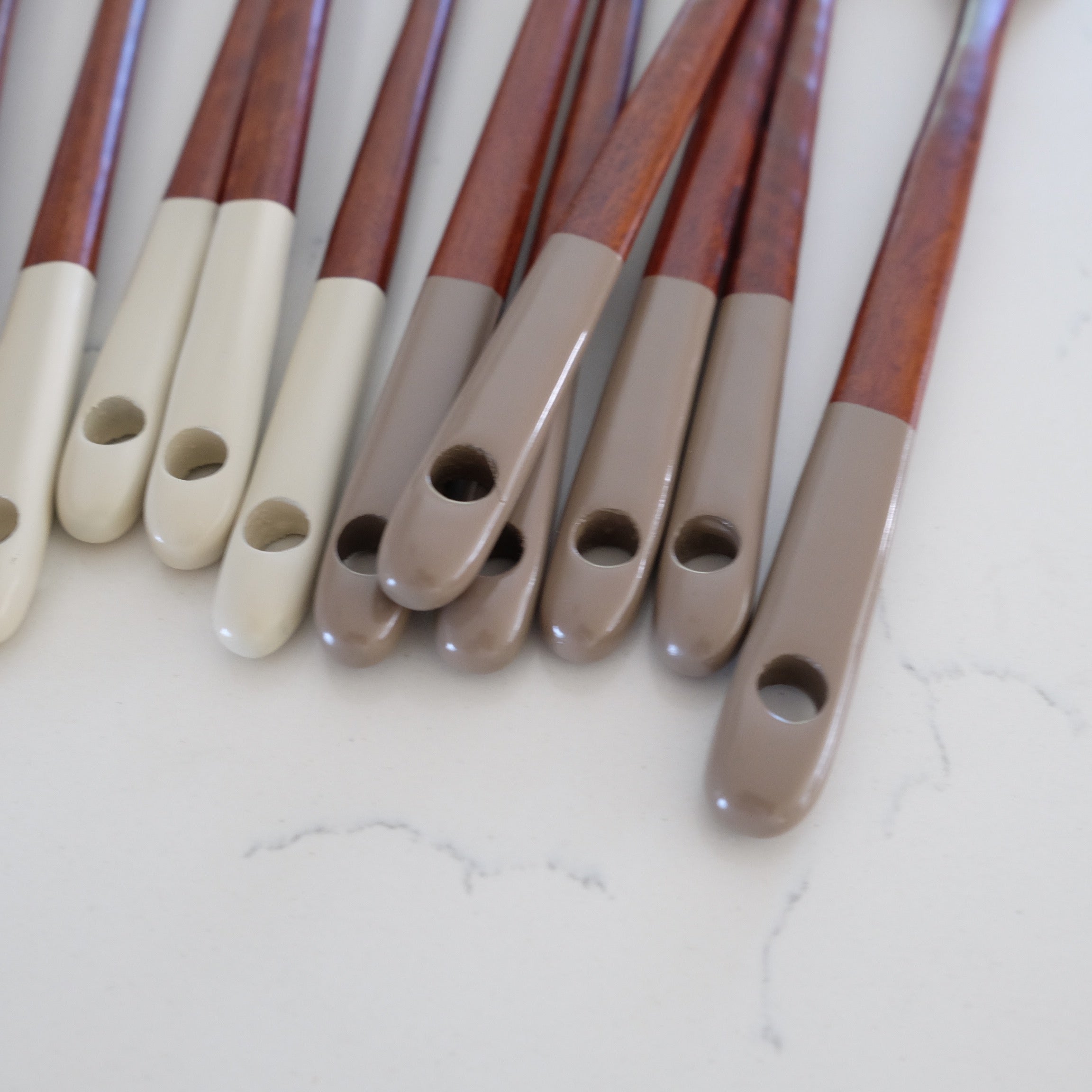 Modern Color Long Handle Cooking Spoon (Small Spoon Head)