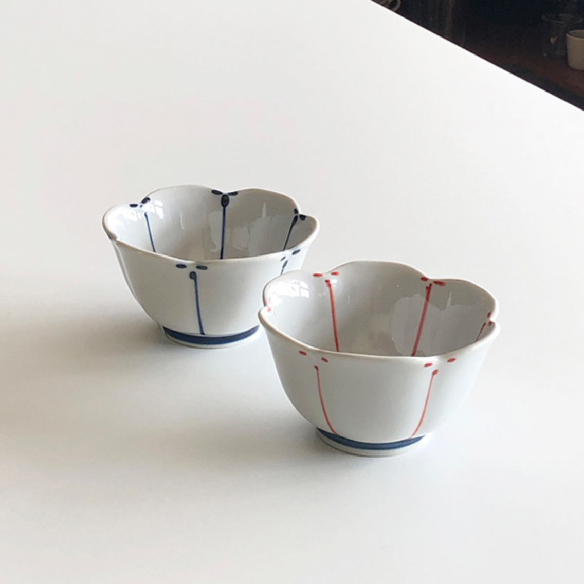 Tulip Dish (2 Colors)