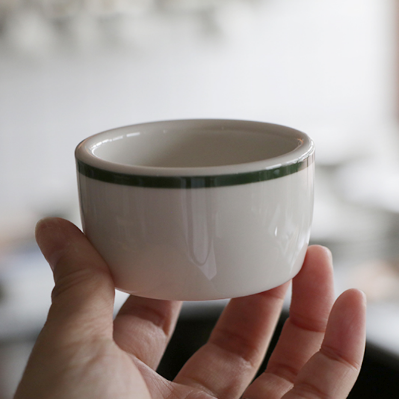 TUXTON Green Bay Sauce Bowl