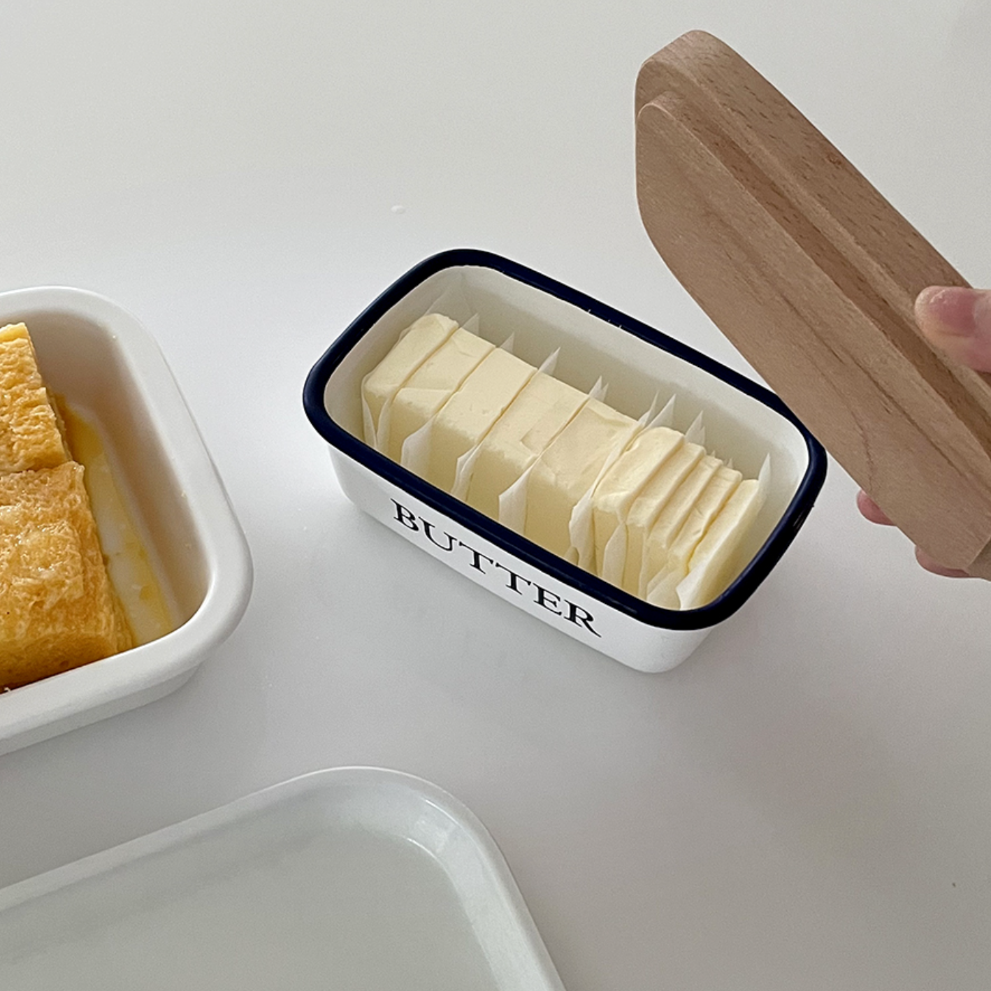 Enamel Butter Dish with Bamboo Cover