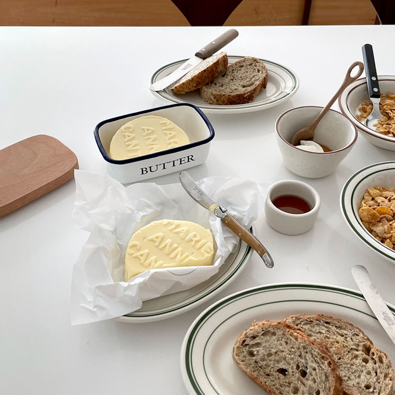 Enamel Butter Dish with Bamboo Cover