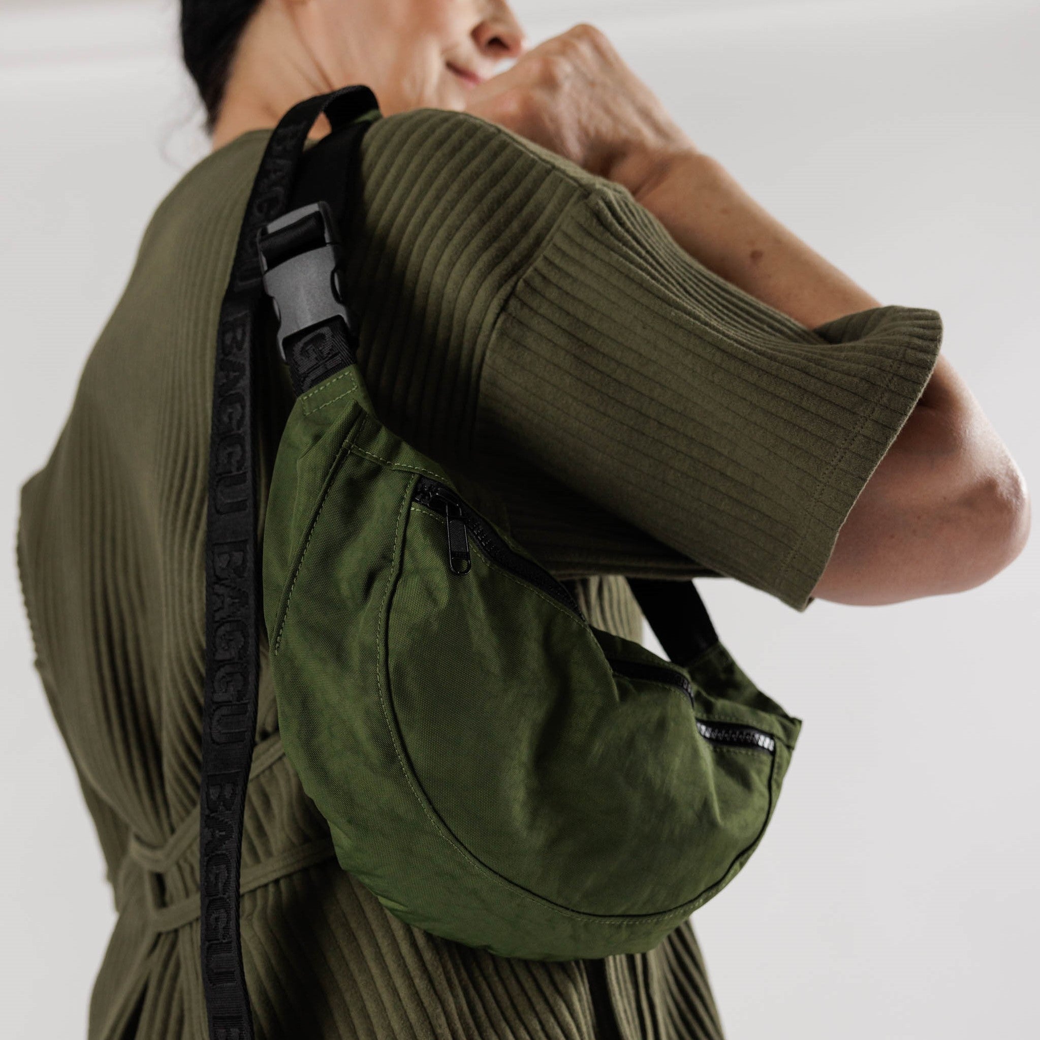 Baggu sling bag hot sale