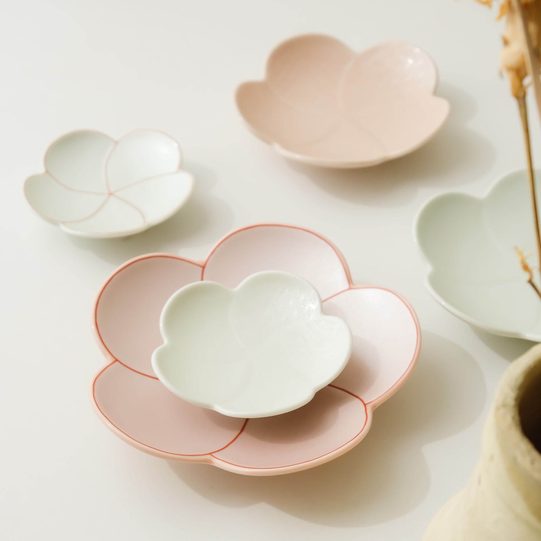 Shobido Honten - Bloom Flower Dish