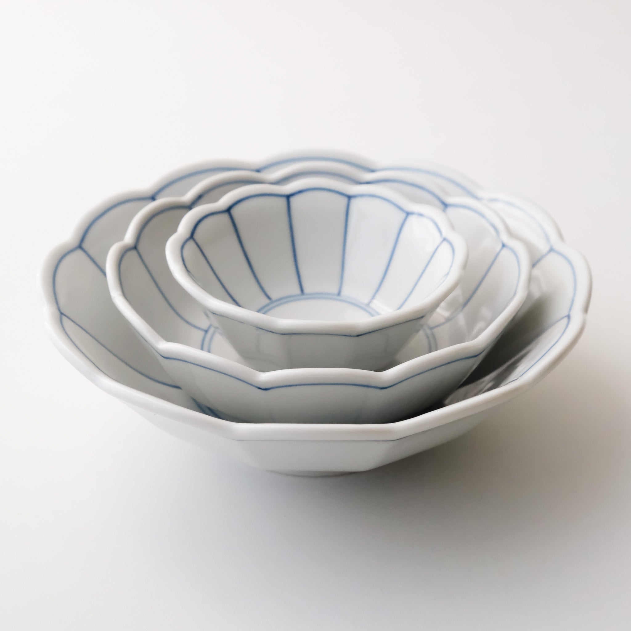 Chrysanthemum Dish (3 Sizes)