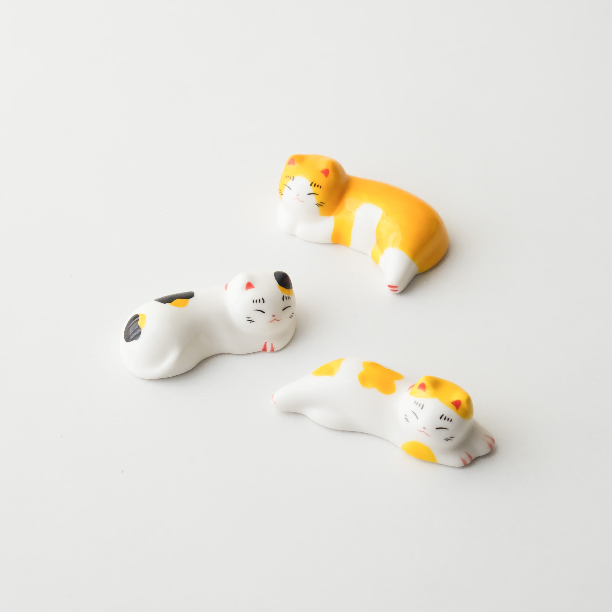 Lounging Cat Chopstick Rest (3 Styles)