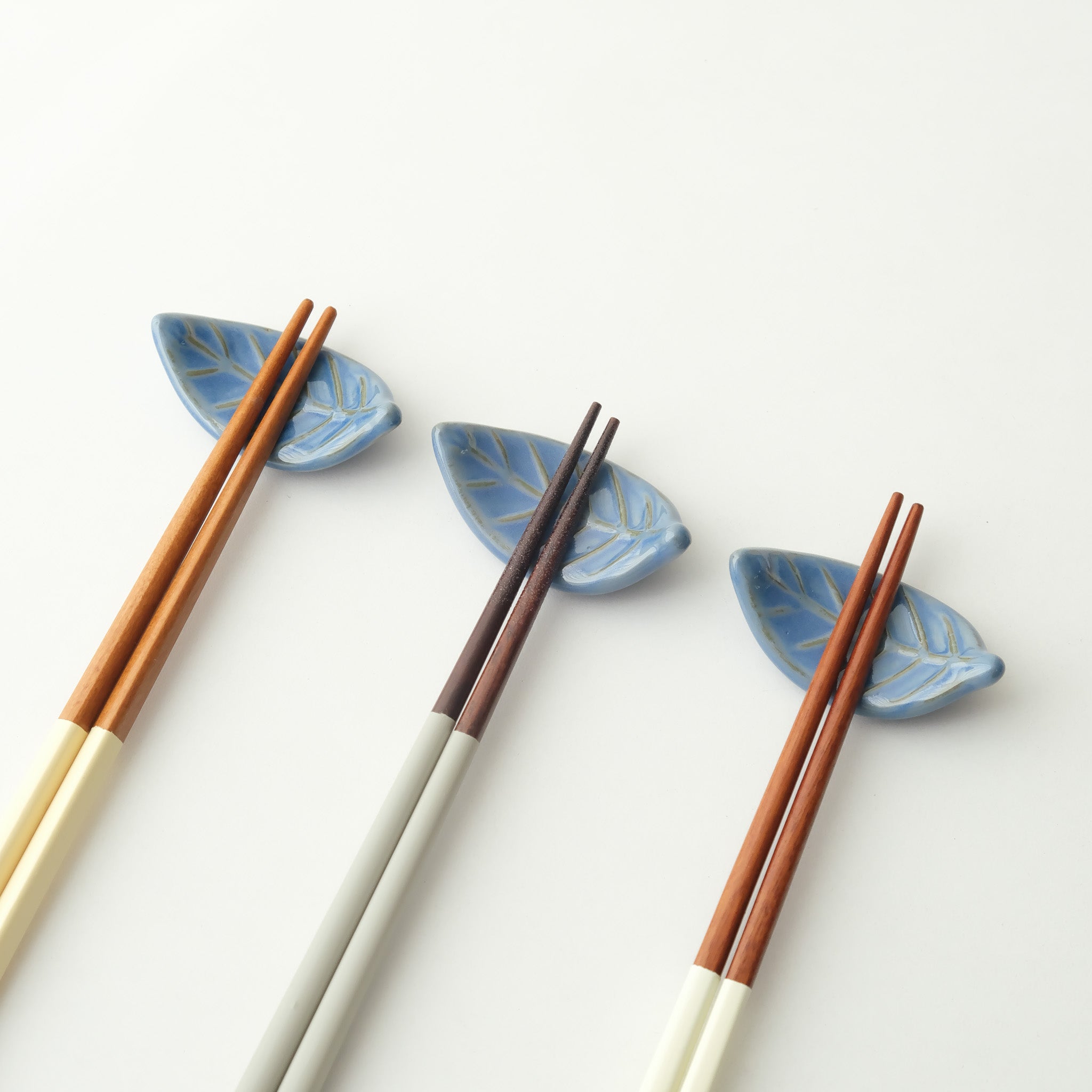 Blue Leaf Chopstick Rest