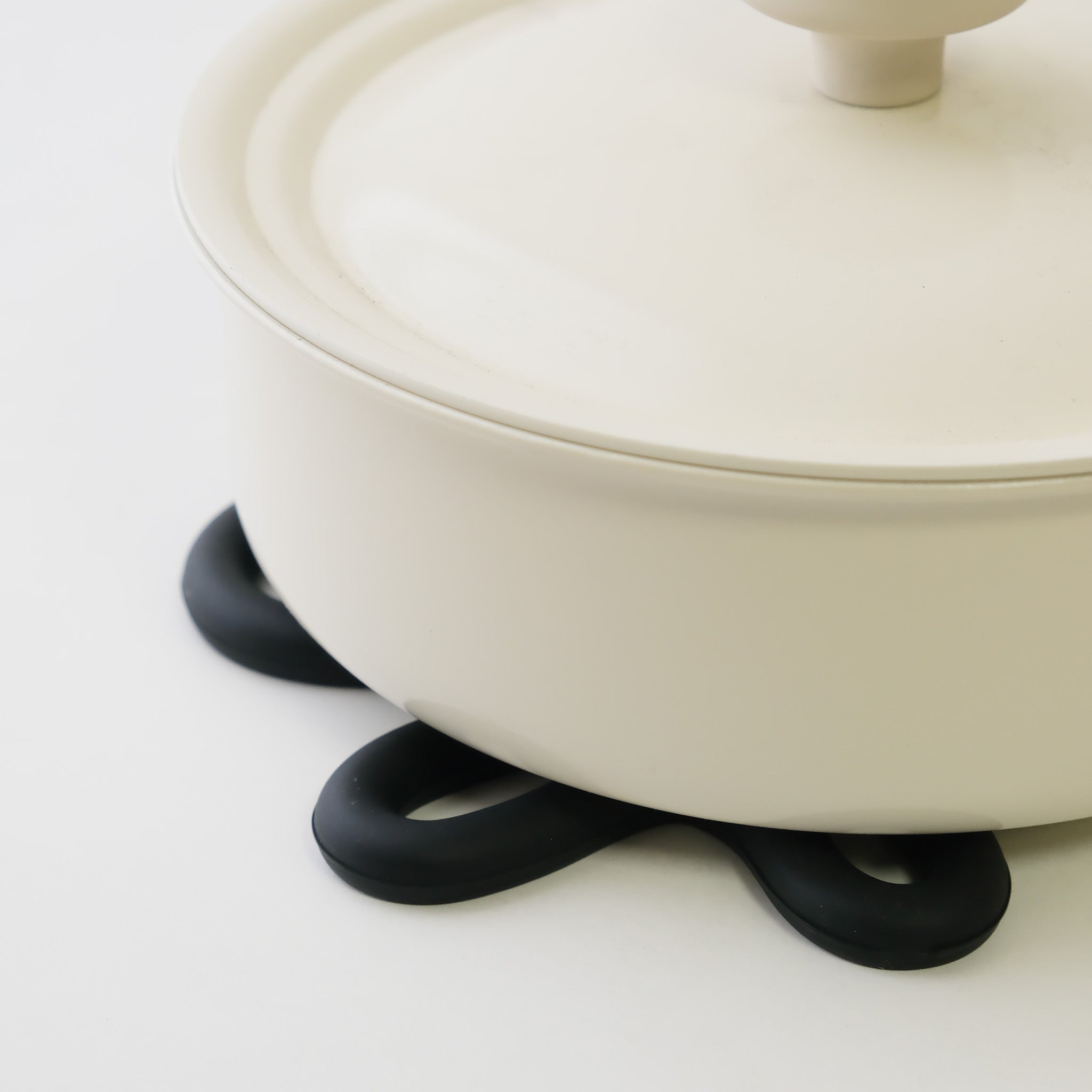 Groovy Silicone Trivet