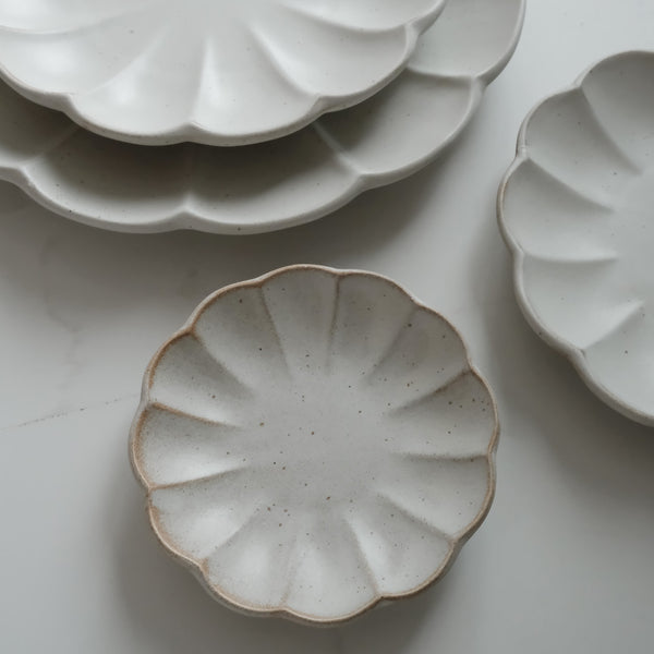 Shinogi Flower Plates