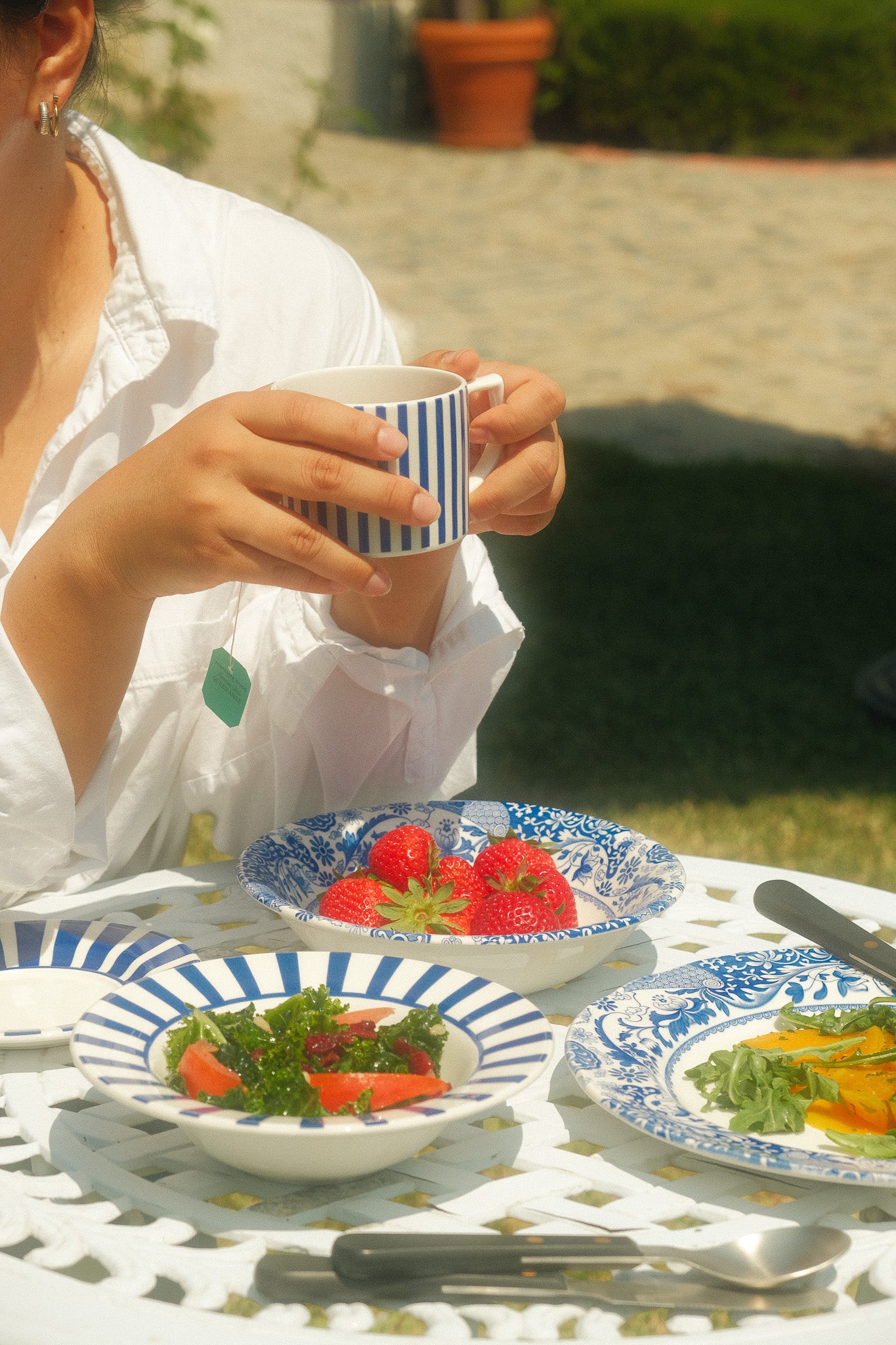 Steccato Narrow Teacup & Saucer
