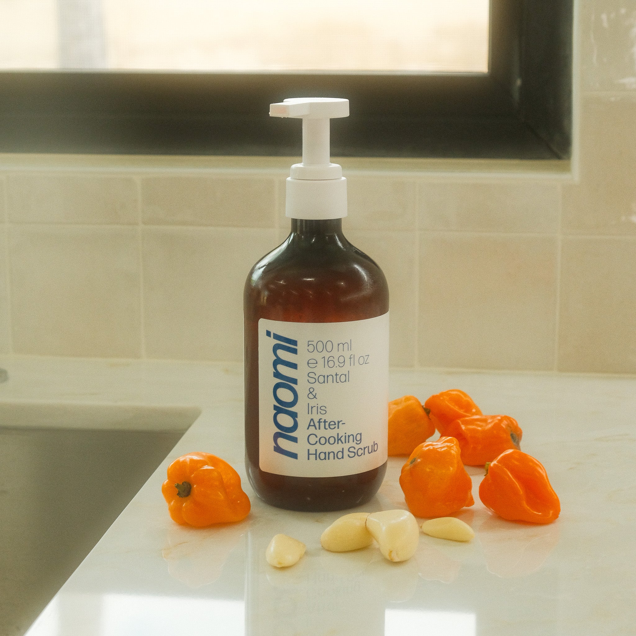 After-Cooking Hand Scrub - Santal & Iris
