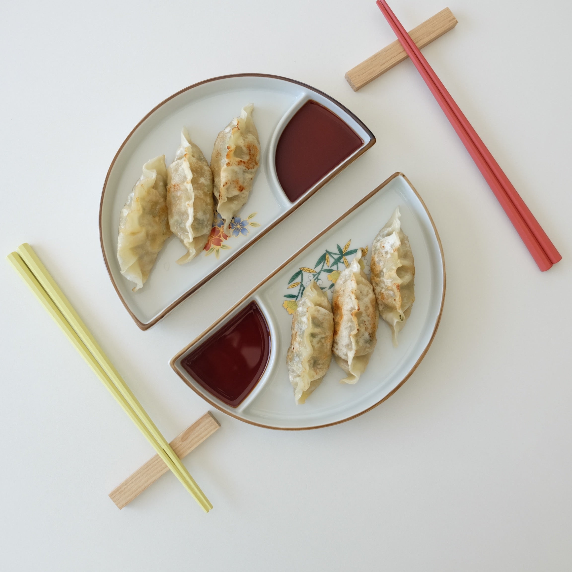 Half Moon Sashimi Dish - 5 Colors